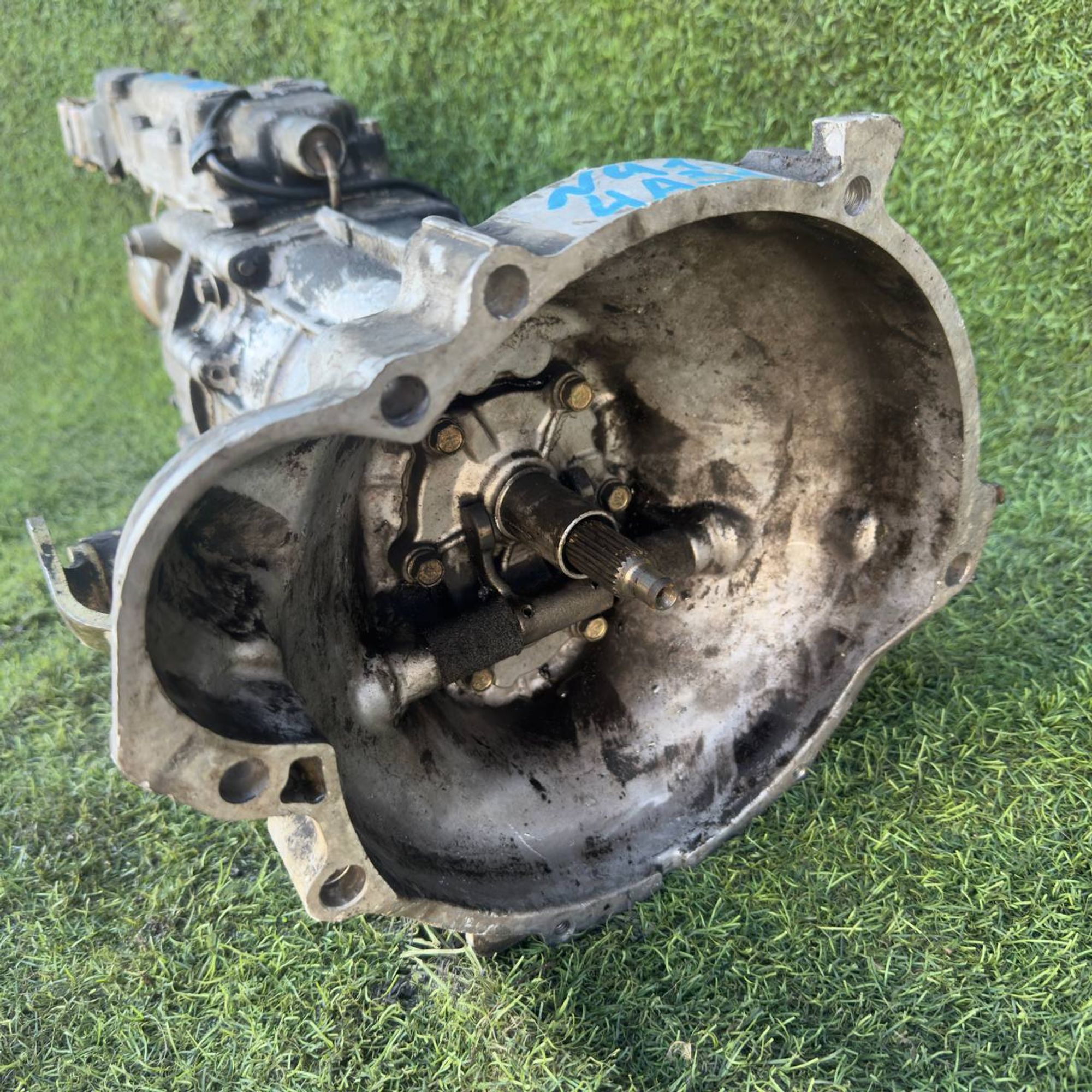 https://ycs.partsauto.market/partsauto-images/thmbs/userImages/772e461030aea93f4dbb6447c0f924d3/part/040c14e6-2171-41d3-a533-8472835617c2_1753454199126.jpg