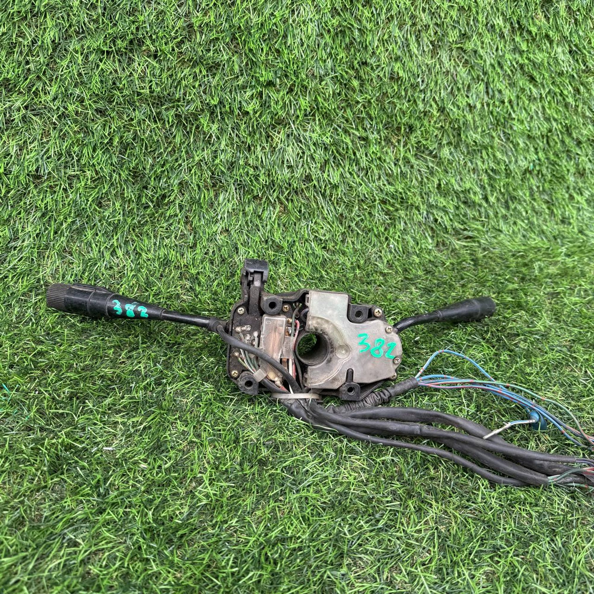 382 Подрулевой переключатель дворников и света Toyota, 1 рублей, Невинномысск