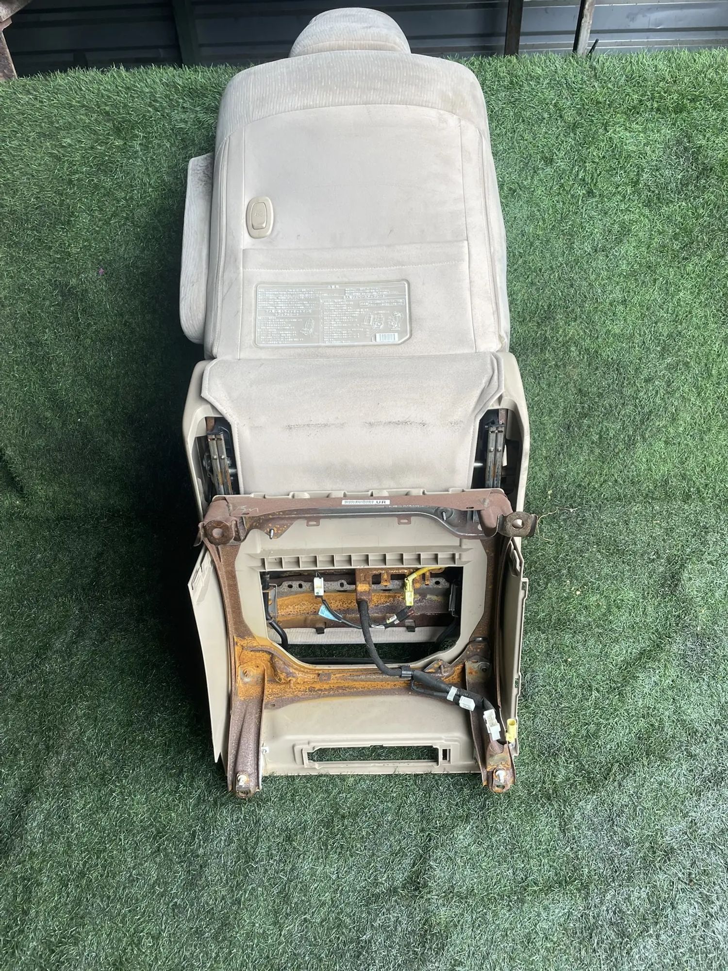 https://ycs.partsauto.market/partsauto-images/thmbs/userImages/772e461030aea93f4dbb6447c0f924d3/part/04751d53-f9d2-49a6-9b86-0c2e3f97c625_1777968872282.jpg