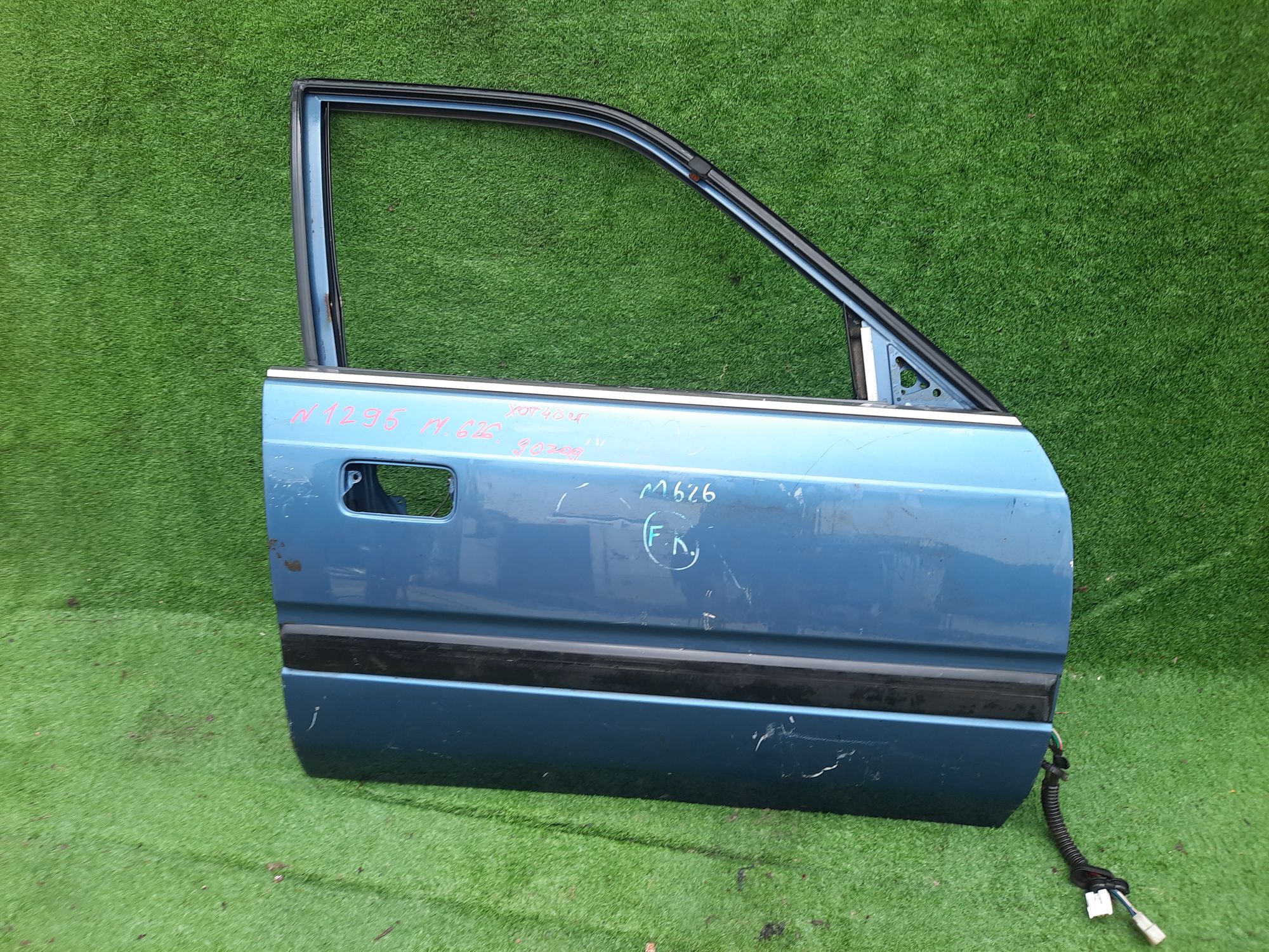 1295 дверь на MAZDA 626 GE, 5000 рублей, Невинномысск