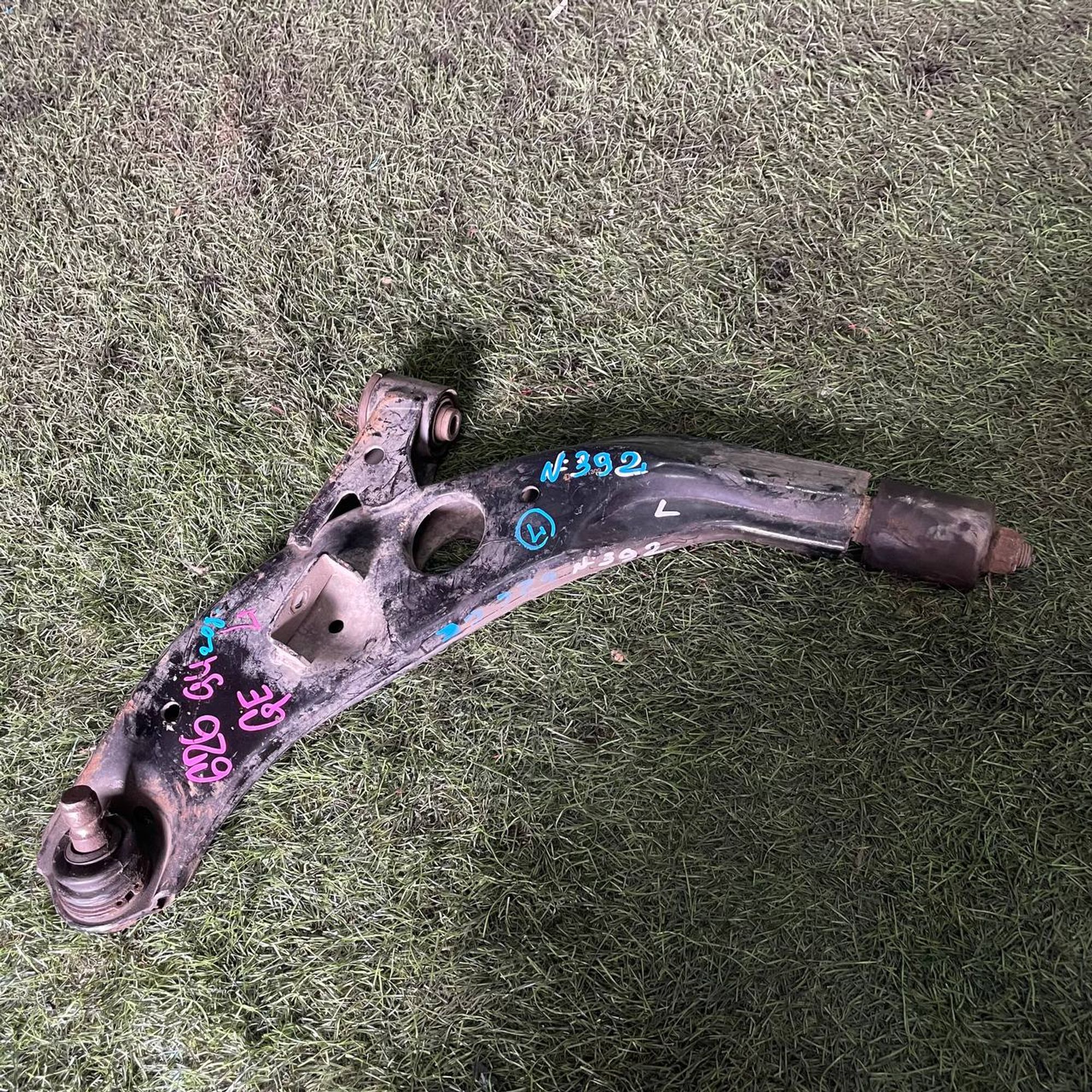 392 Рычаг передний левый нижний MAZDA 626, 1 рублей, Невинномысск