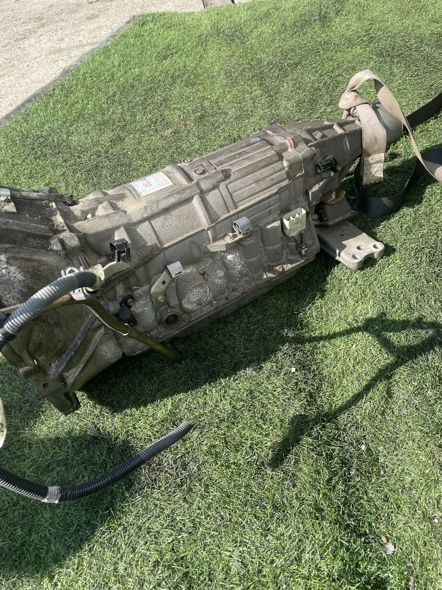 https://ycs.partsauto.market/partsauto-images/thmbs/userImages/772e461030aea93f4dbb6447c0f924d3/part/05224000-89d3-4324-bdc3-dc8a718bbe60_1776488580553.jpg