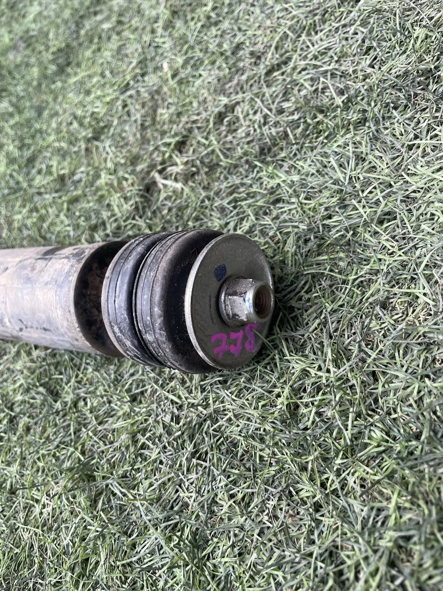 https://ycs.partsauto.market/partsauto-images/thmbs/userImages/772e461030aea93f4dbb6447c0f924d3/part/0532640a-89d7-46d1-b333-e991d60bf942_1779175029068.jpg