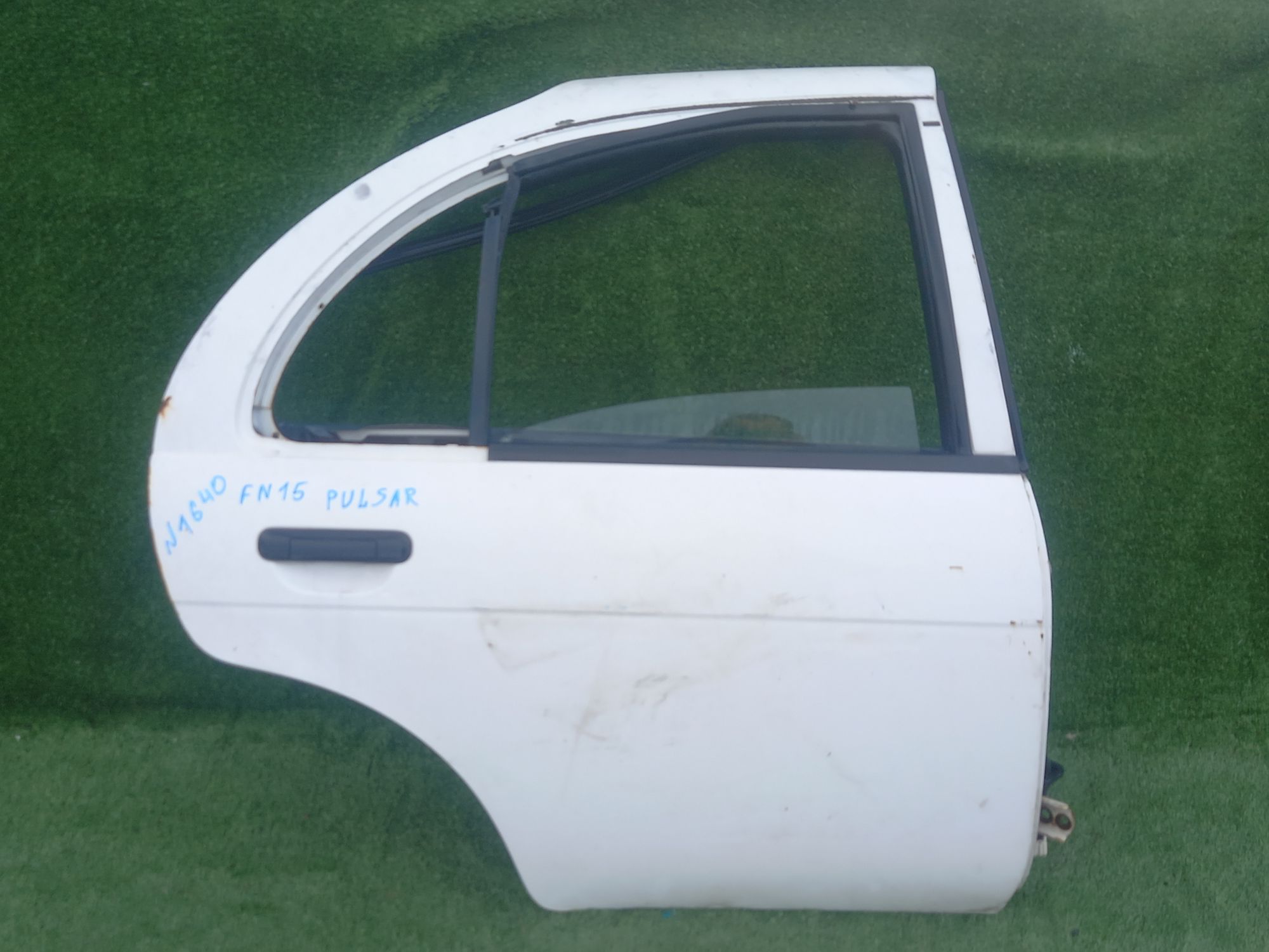 1640 дверь на NISSAN PULSAR FN15, 4000 рублей, Невинномысск