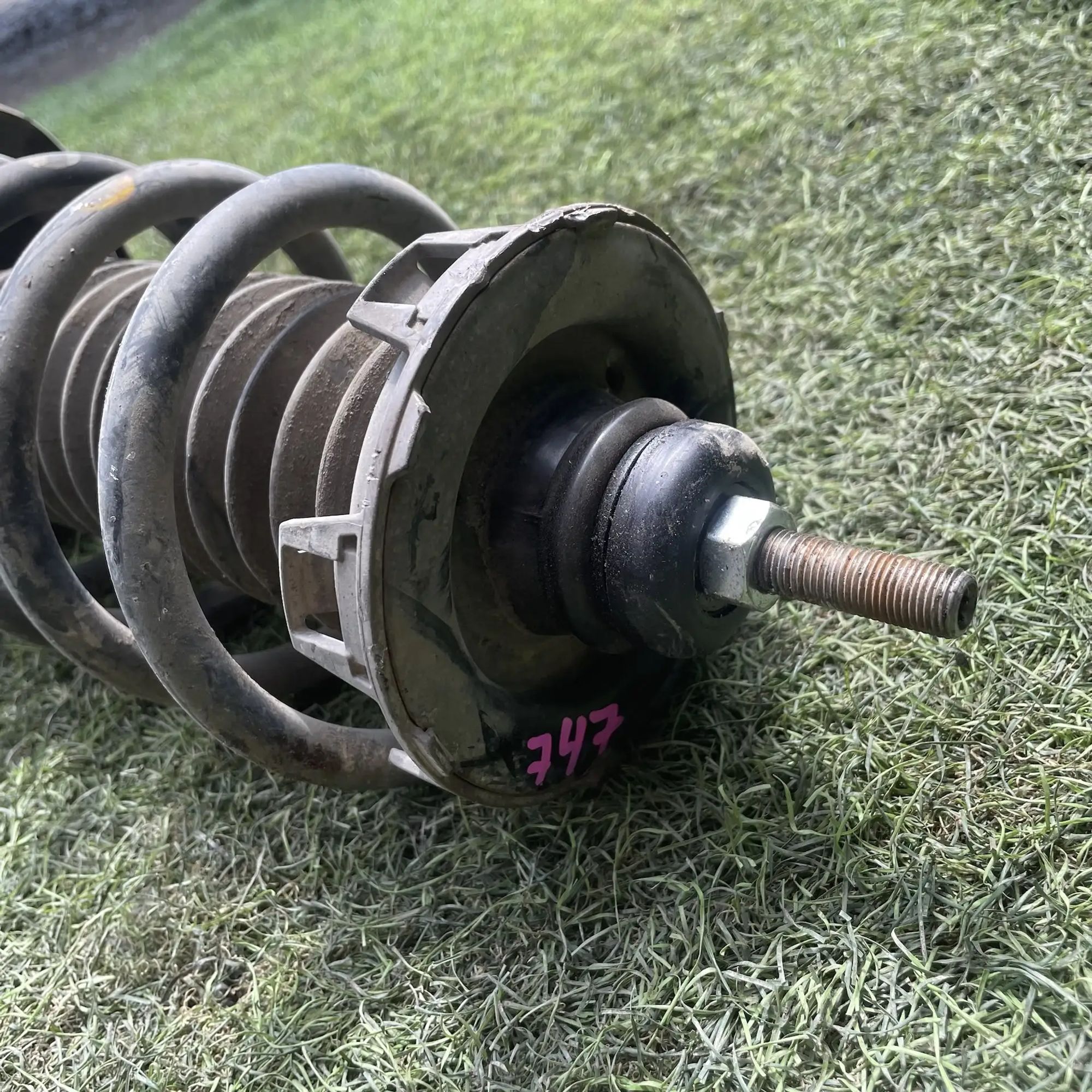 https://ycs.partsauto.market/partsauto-images/thmbs/userImages/772e461030aea93f4dbb6447c0f924d3/part/05547baf-7404-4511-b446-042894af18d6_1779168063877.jpg
