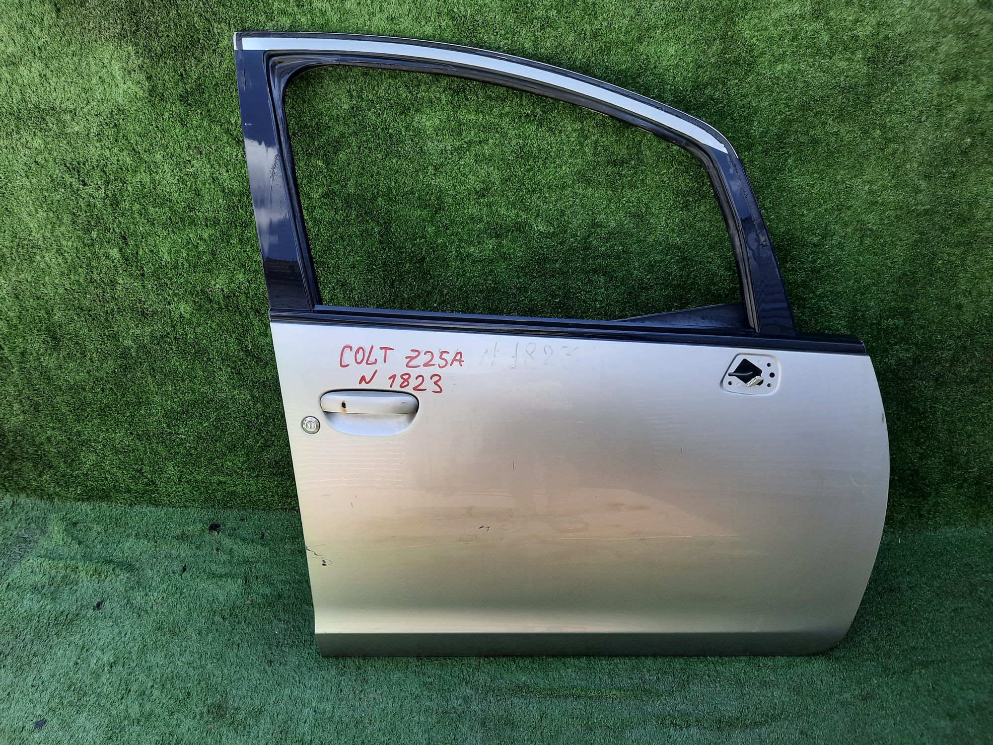 1823 дверь на MITSUBISHI COLT Z25A, 10500 рублей, Невинномысск