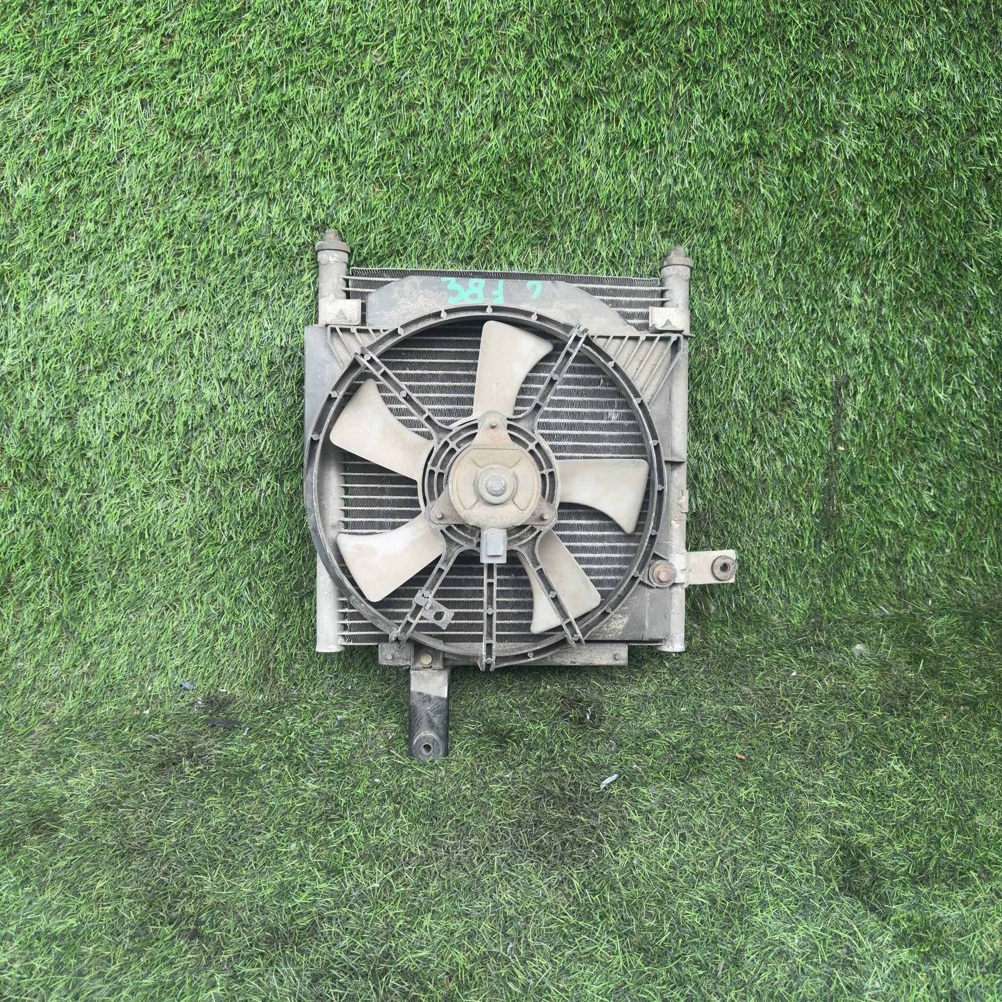 381 Радиатор кондиционера HONDA FIT GD1, 7500 рублей, Невинномысск