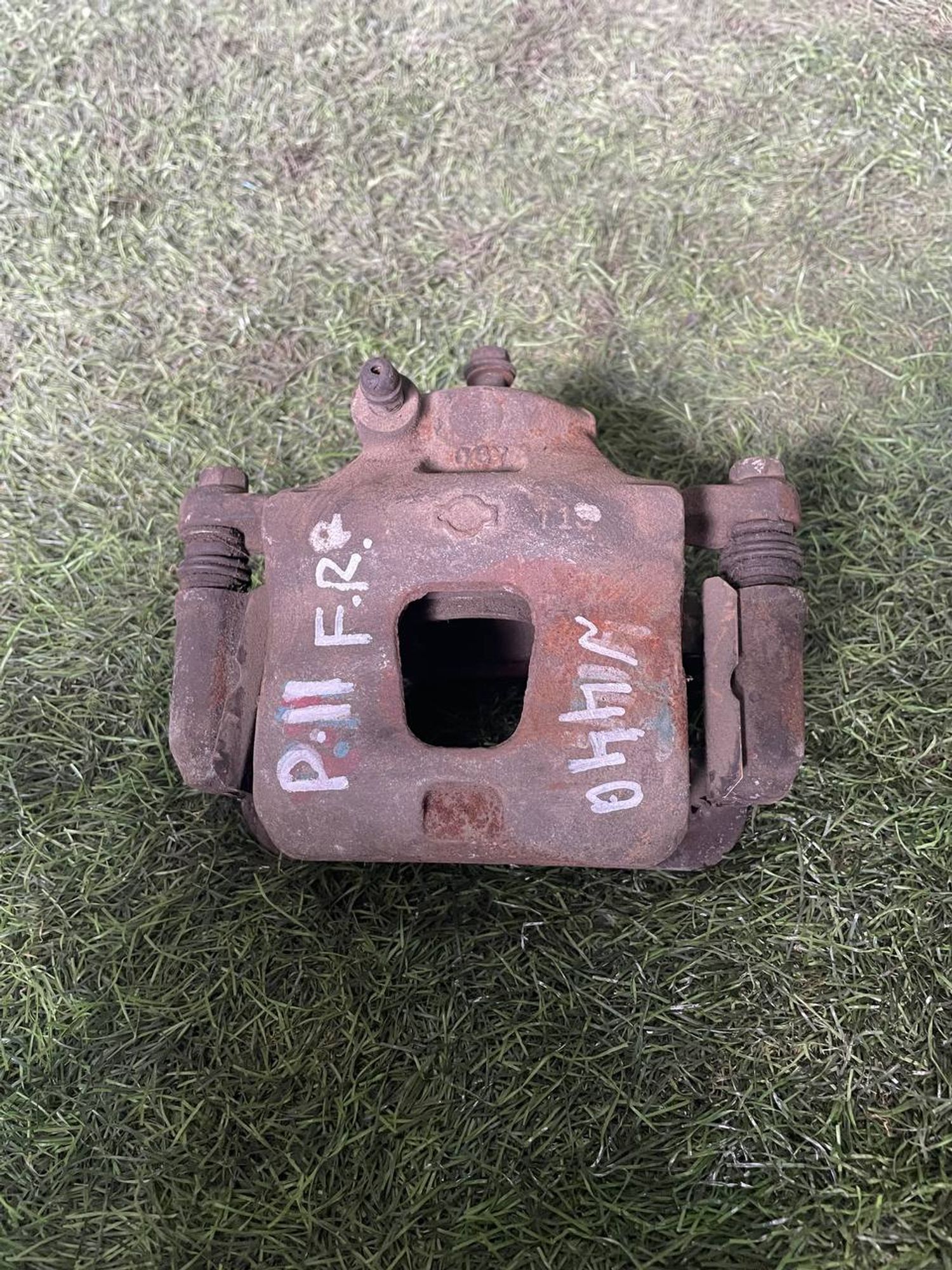 440 Суппорт тормозной передний правый NISSAN PRIMERA P11, 3000 рублей, Невинномысск