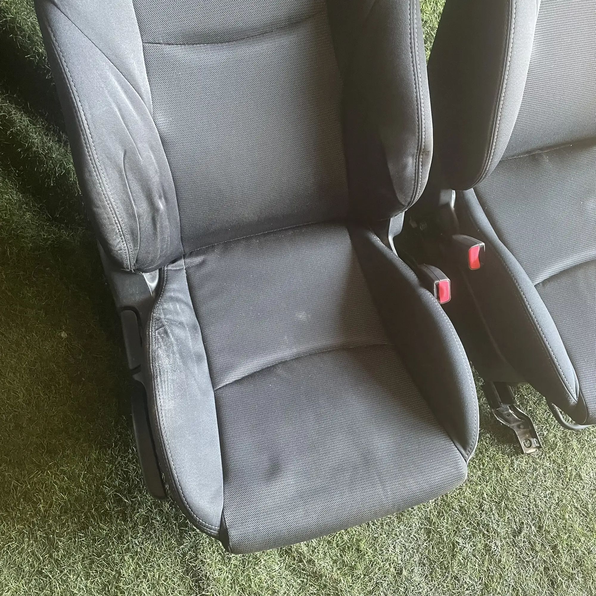 https://ycs.partsauto.market/partsauto-images/thmbs/userImages/772e461030aea93f4dbb6447c0f924d3/part/05f1ba03-b23d-4abc-82d2-dee1c68c1c5d_1776757515866.jpg