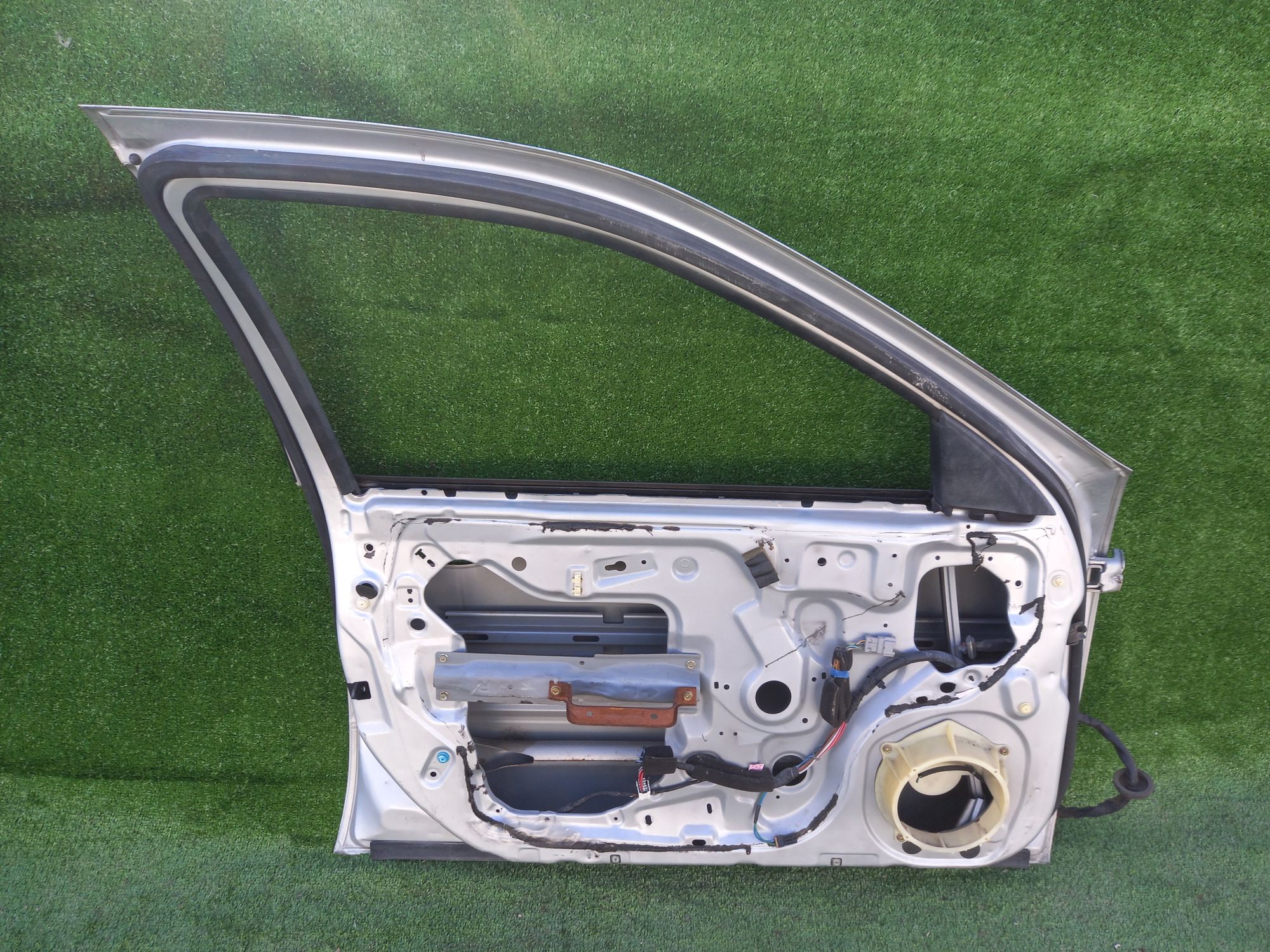 169 дверь на NISSAN CEFIRO A32, 8000 рублей, Невинномысск