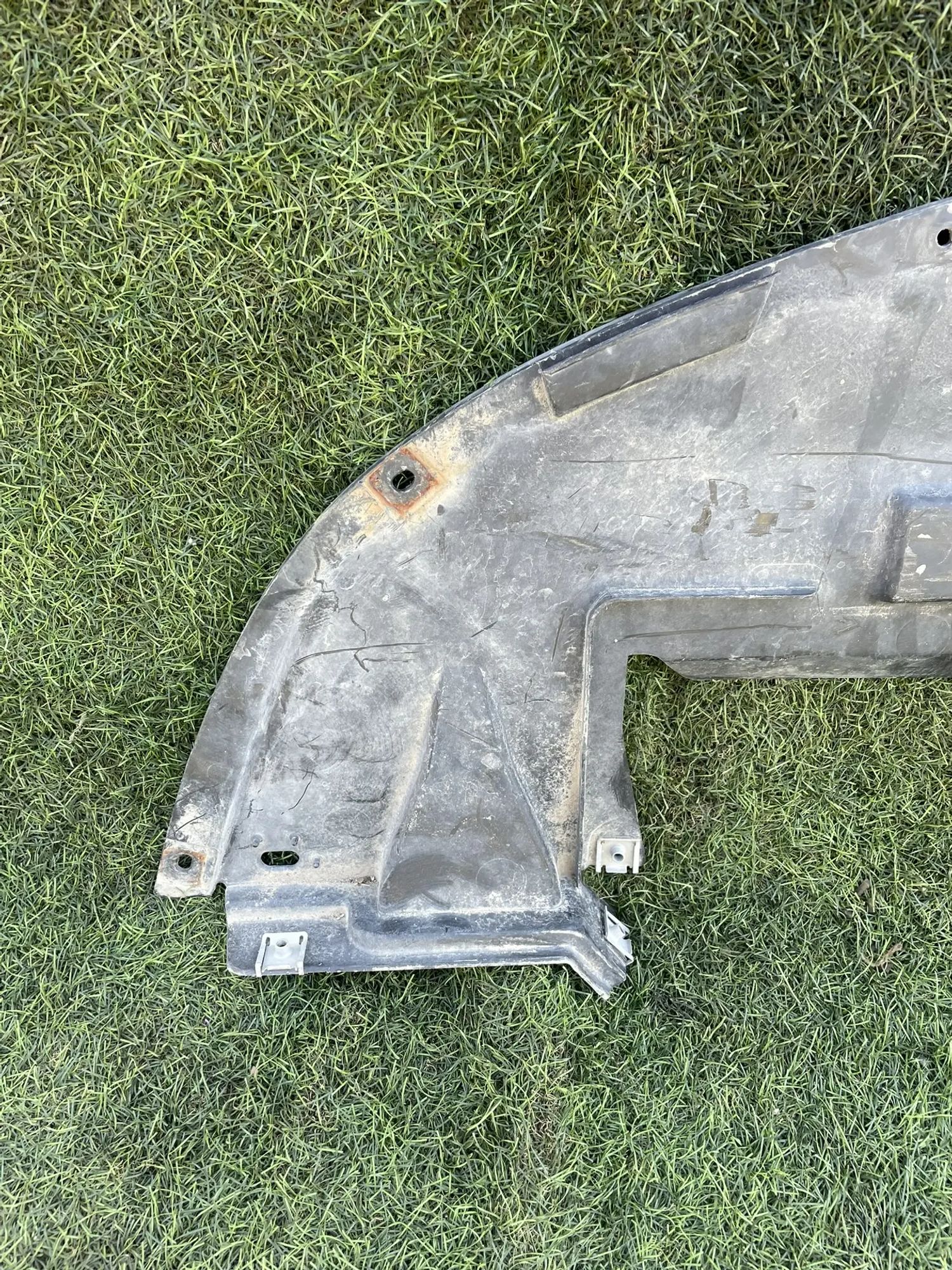 https://ycs.partsauto.market/partsauto-images/thmbs/userImages/772e461030aea93f4dbb6447c0f924d3/part/062b4a77-d7e3-4b1e-b4ba-ec33cf14cbc8_1775224814195.jpg