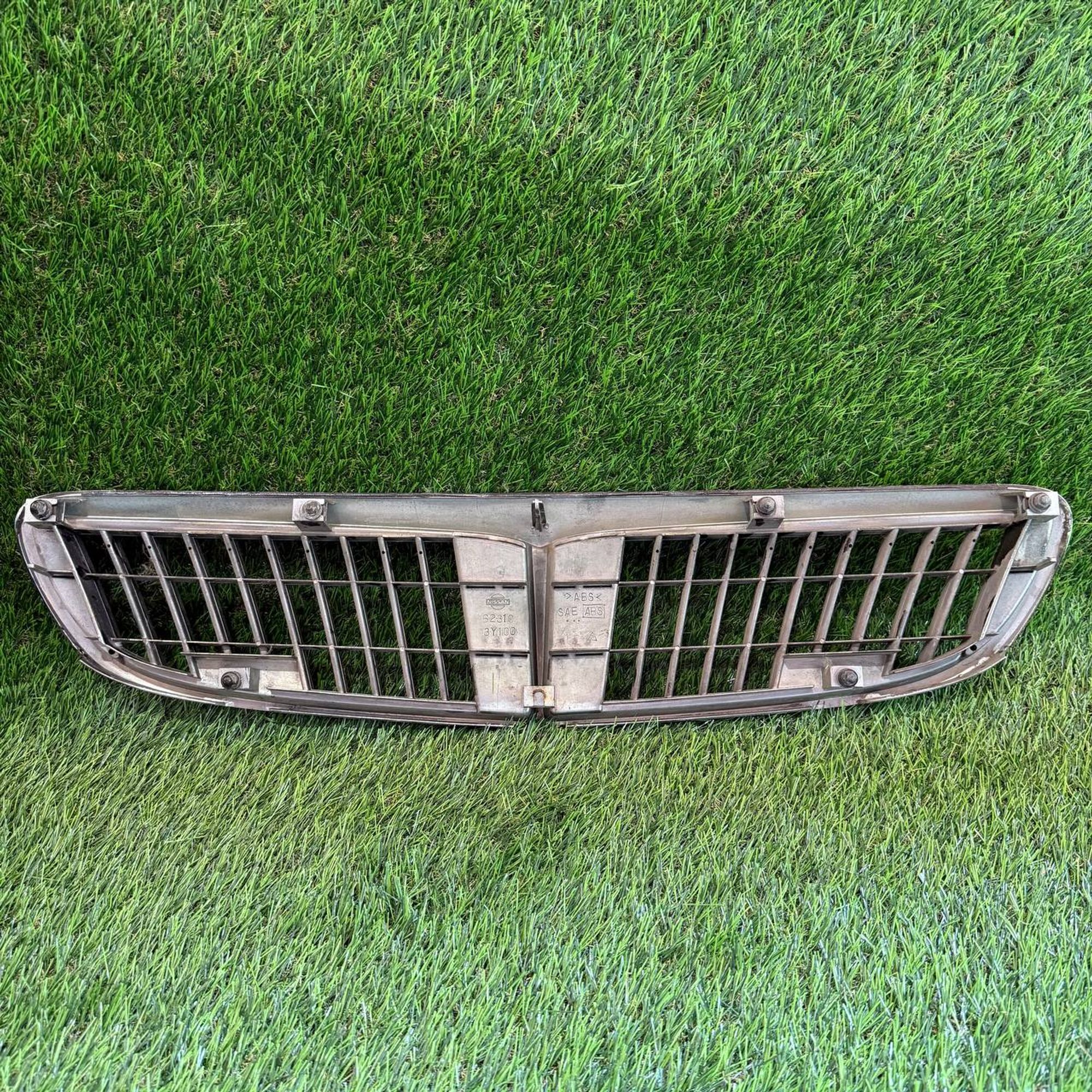 163 Решетка радиатора NISSAN BLUEBIRD QG10, 5500 рублей, Невинномысск