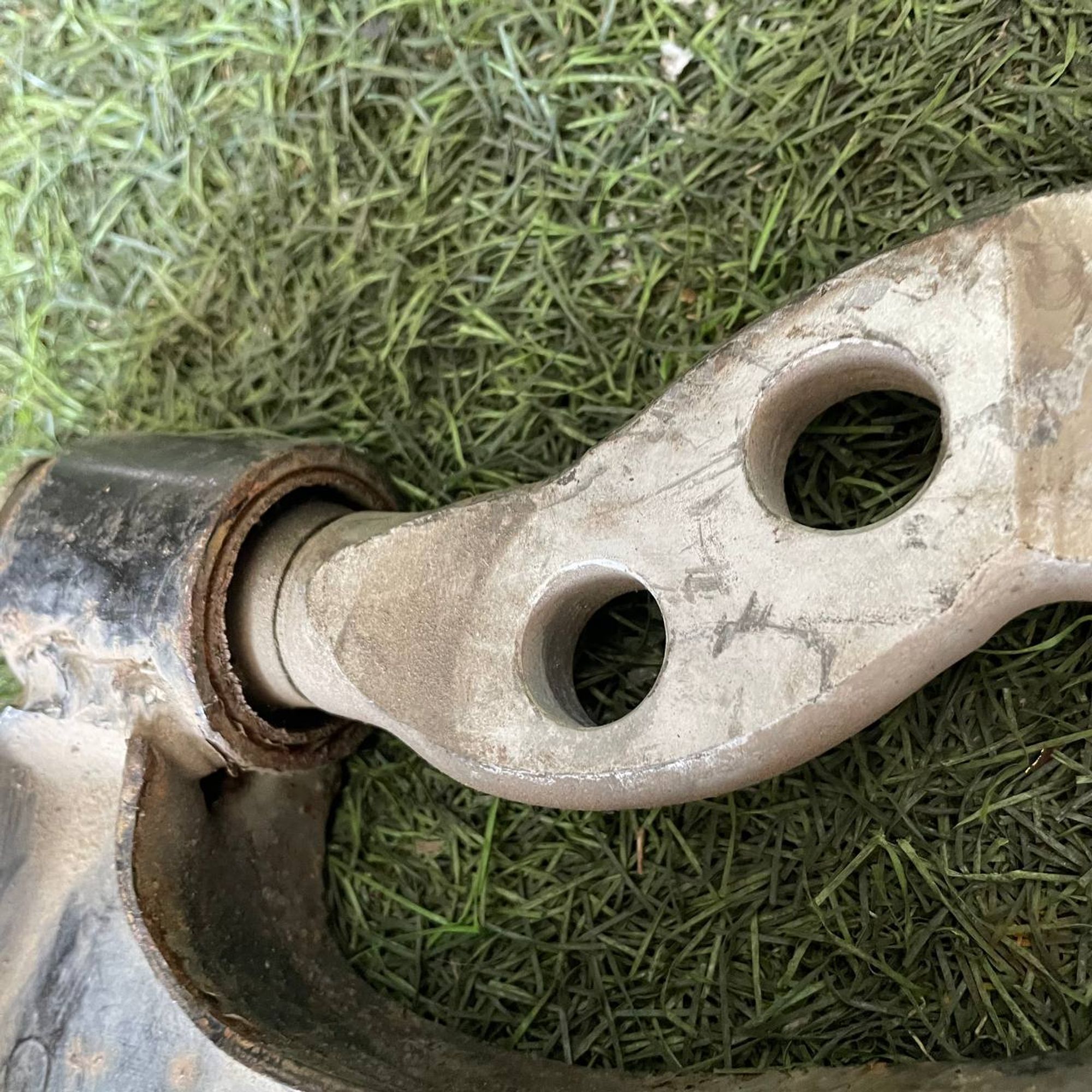 231 Рычаг передний левый нижний NISSAN RNESSA N30, 4500 рублей, Невинномысск