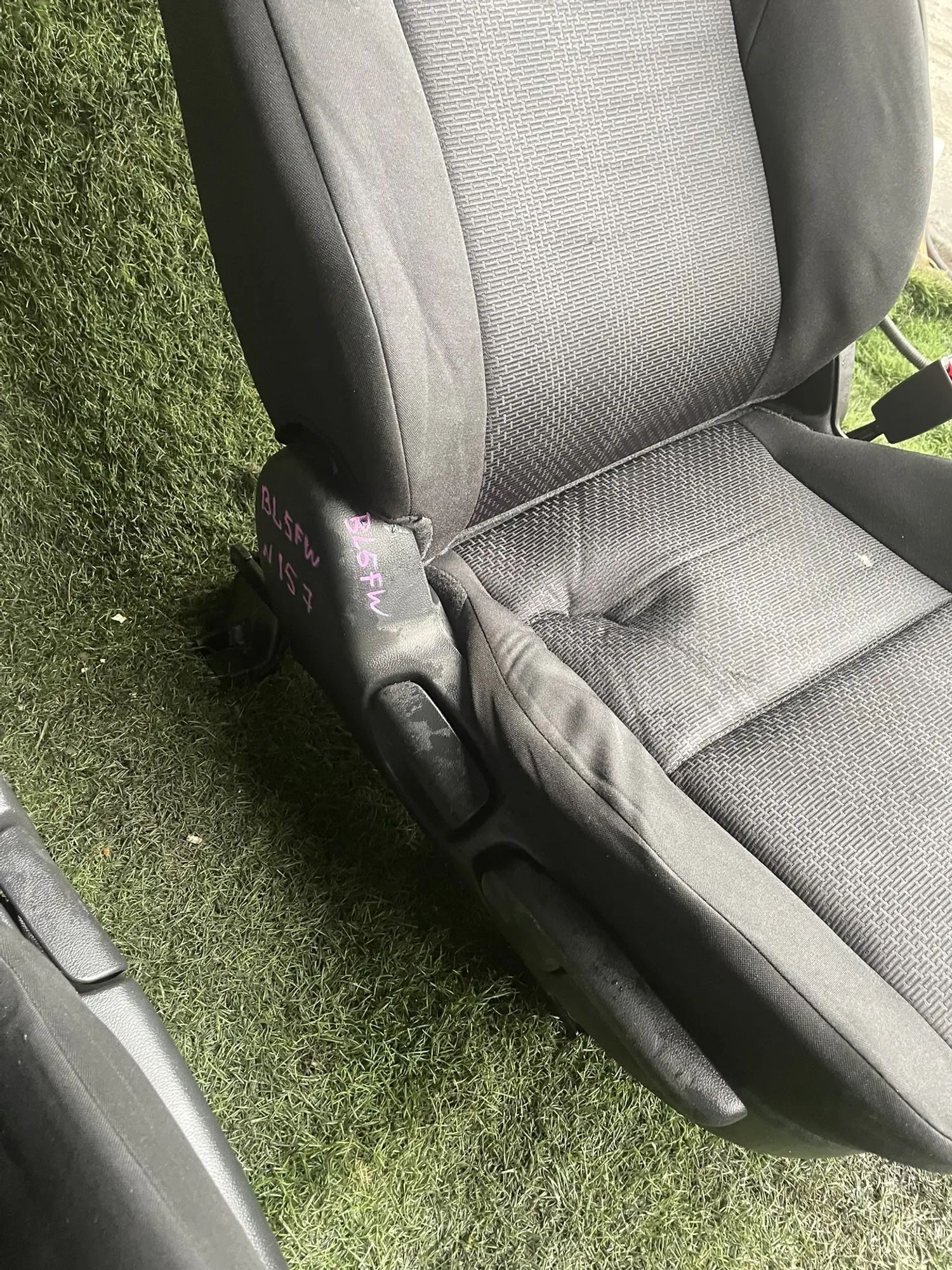 https://ycs.partsauto.market/partsauto-images/thmbs/userImages/772e461030aea93f4dbb6447c0f924d3/part/06f4027e-a739-4016-8aff-34d5c97d4e75_1777967185740.jpg