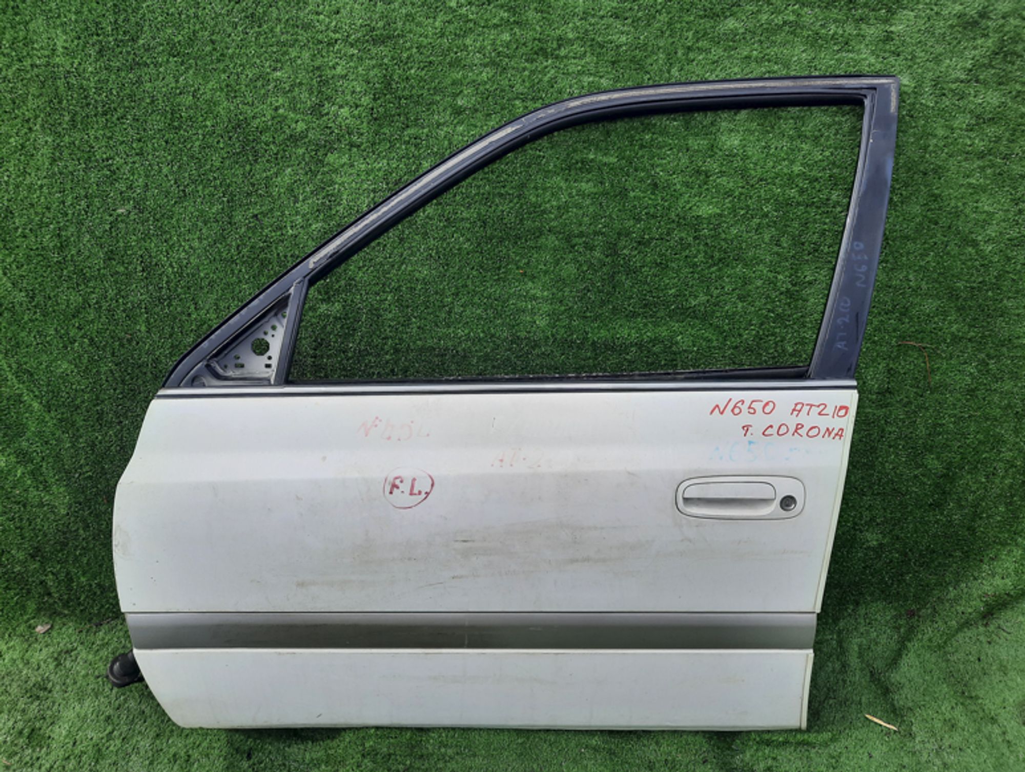 650 дверь на TOYOTA CORONA AT210, 26500 рублей, Невинномысск