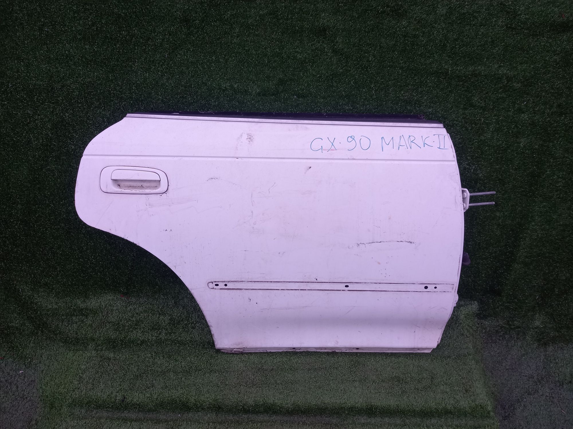 1818 дверь B/R на TOYOTA MARK II GX90, 10000 рублей, Невинномысск