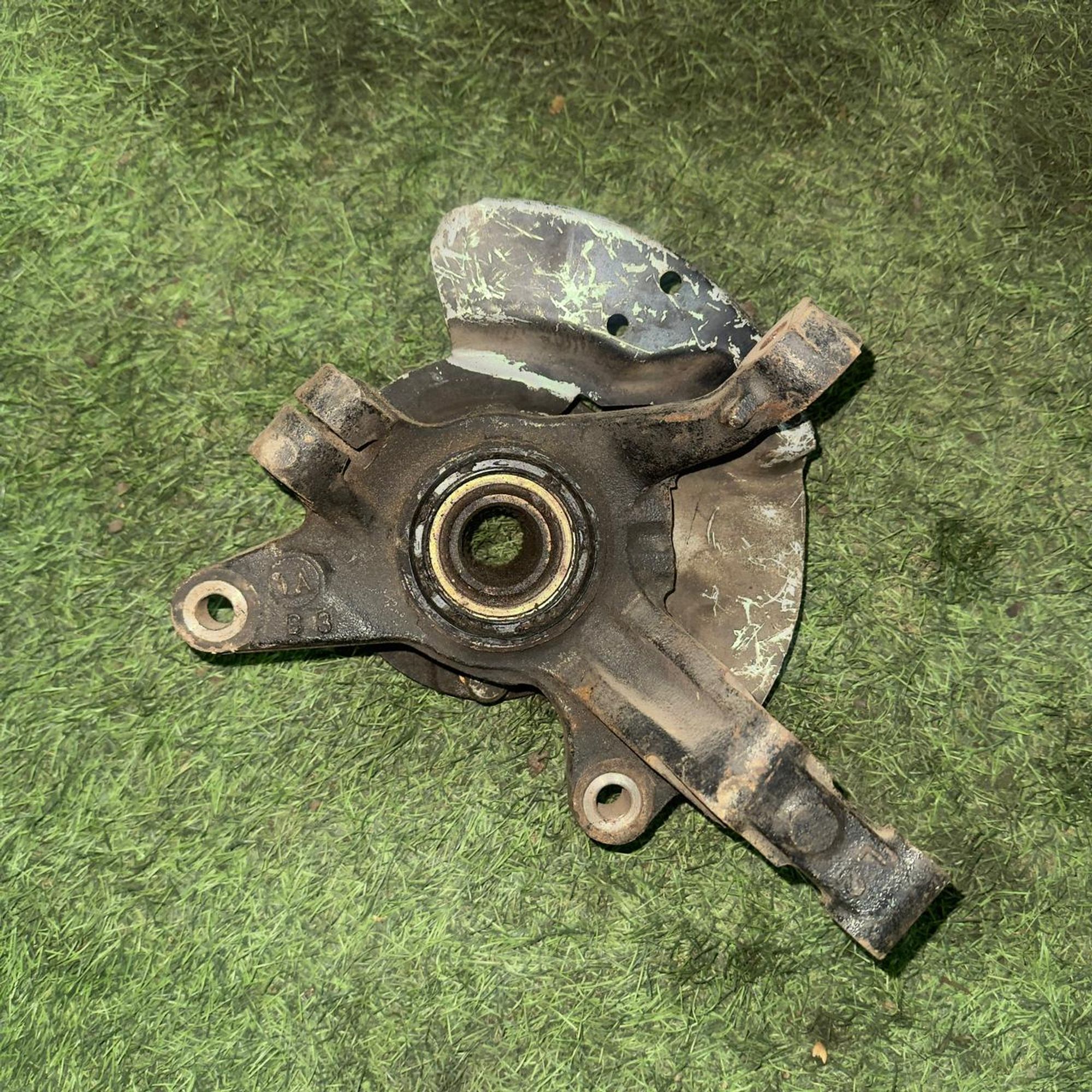 860 Ступица передняя левая MAZDA PREMACY CP8W, 4500 рублей, Невинномысск