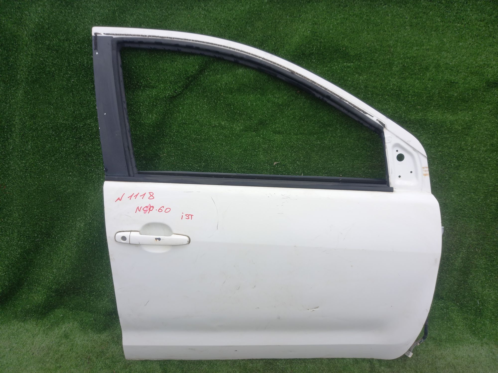 1118 дверь на TOYOTA IST NCP60, 17500 рублей, Невинномысск