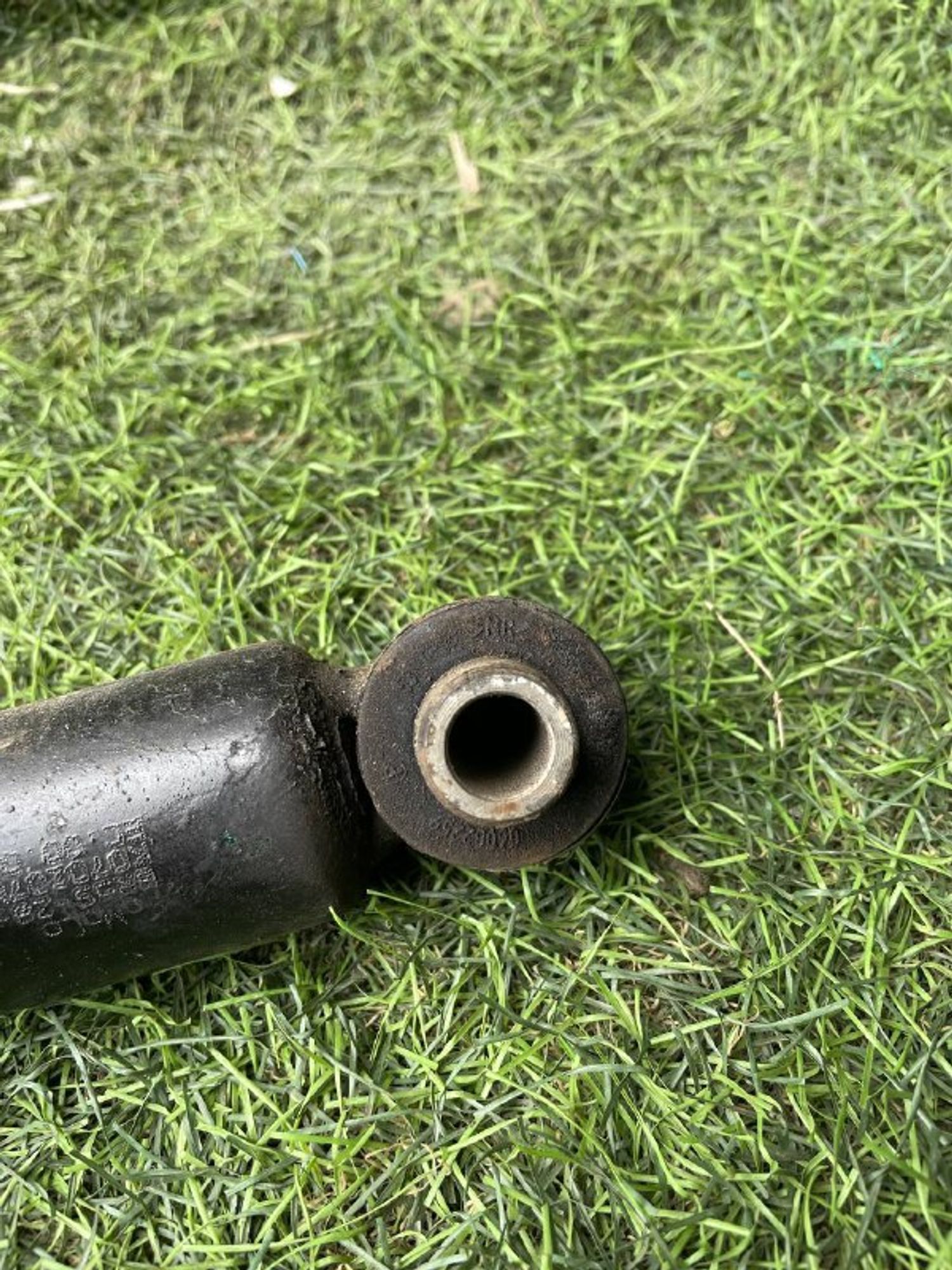 https://ycs.partsauto.market/partsauto-images/thmbs/userImages/772e461030aea93f4dbb6447c0f924d3/part/0764af9e-b964-4828-8cd4-5e093717c1ea_1773815437259.jpg