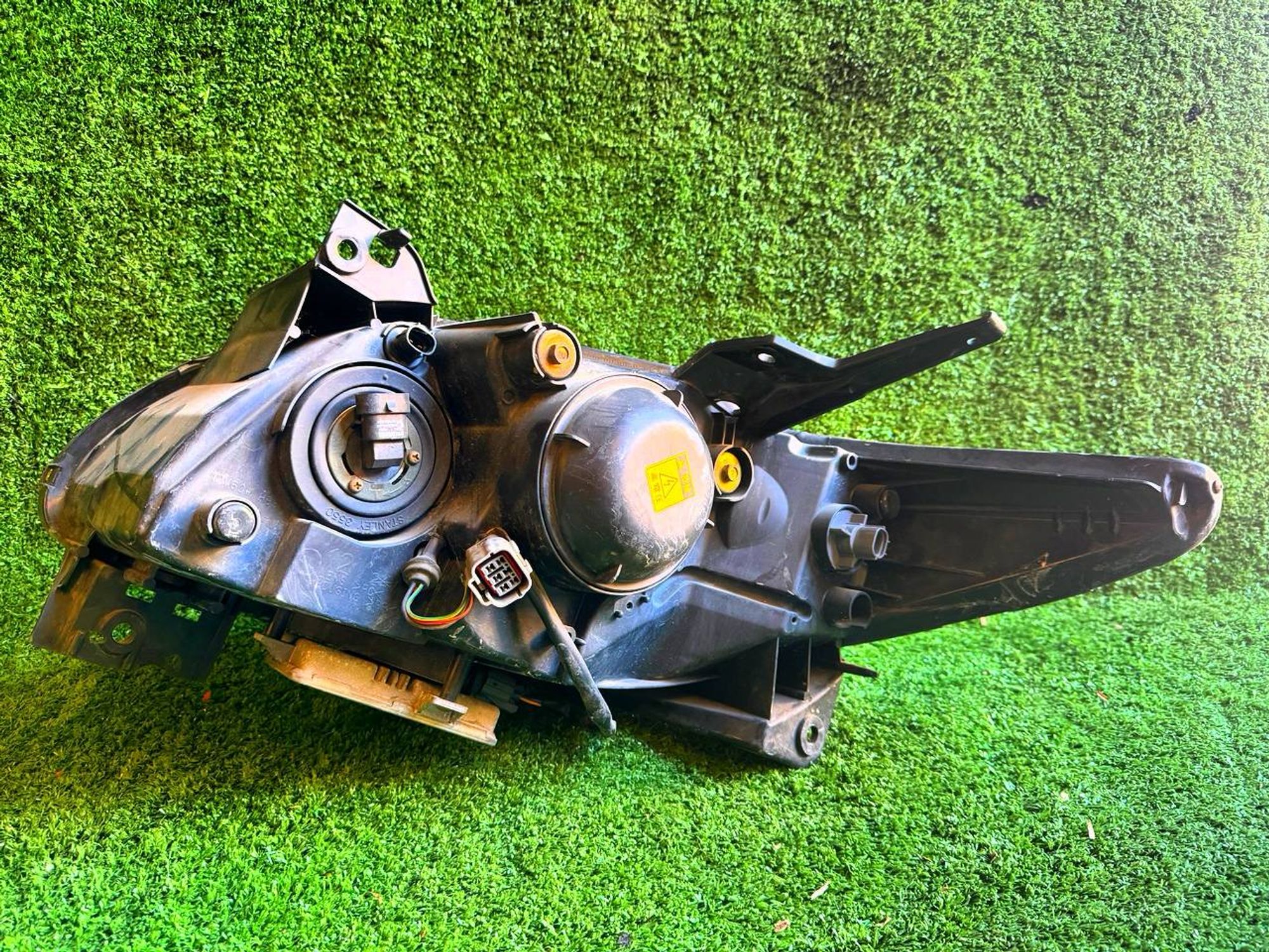 1148 фара правая на MAZDA MPV LW5W, 7000 рублей, Невинномысск