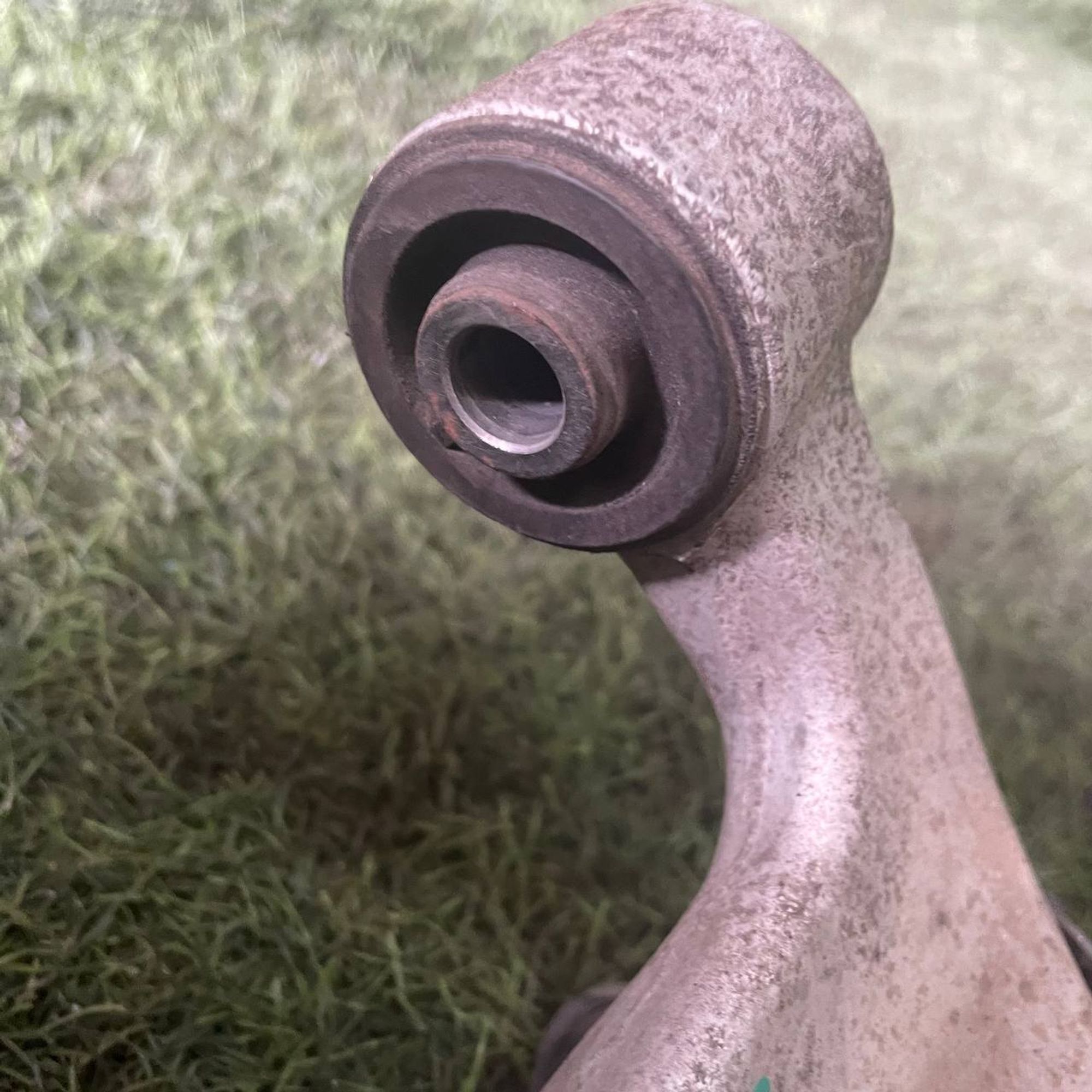 396 Рычаг задний правый верхний NISSAN TEANA J31 VQ23DE, 4000 рублей, Невинномысск