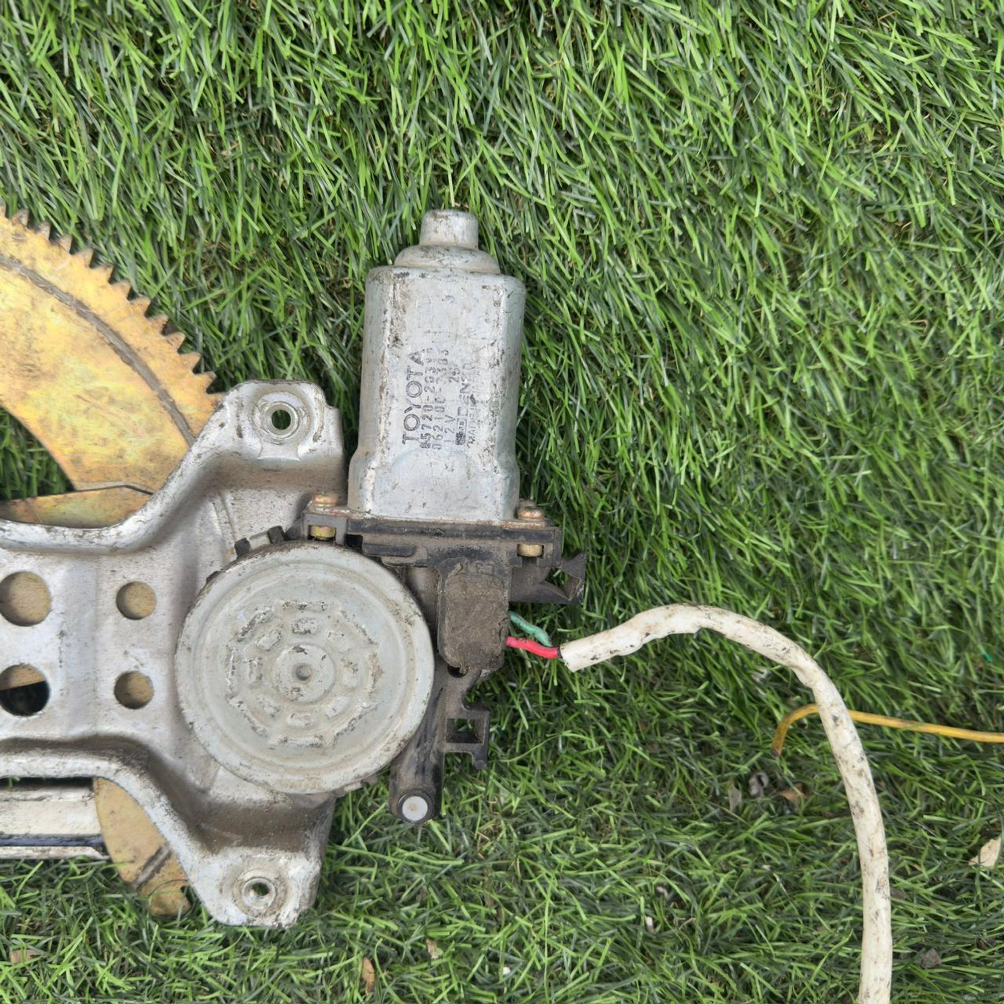 173 Стеклоподъемник передней левой двери TOYOTA NOAH SR50, 3500 рублей, Невинномысск