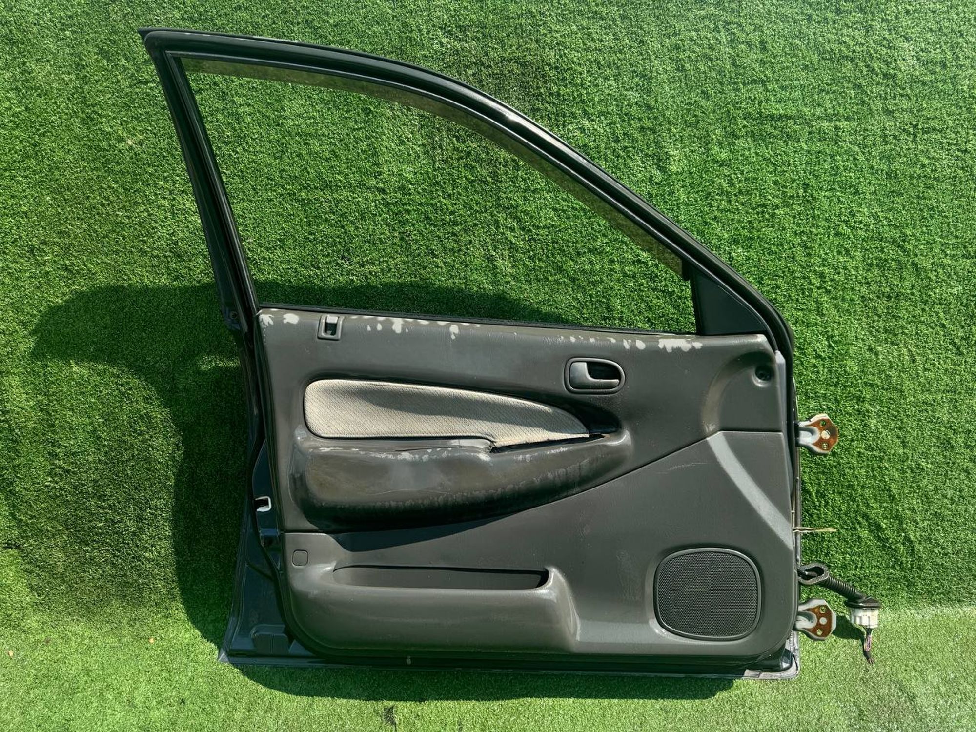 327 дверь на MAZDA FAMILIA BHALP, 3500 рублей, Невинномысск