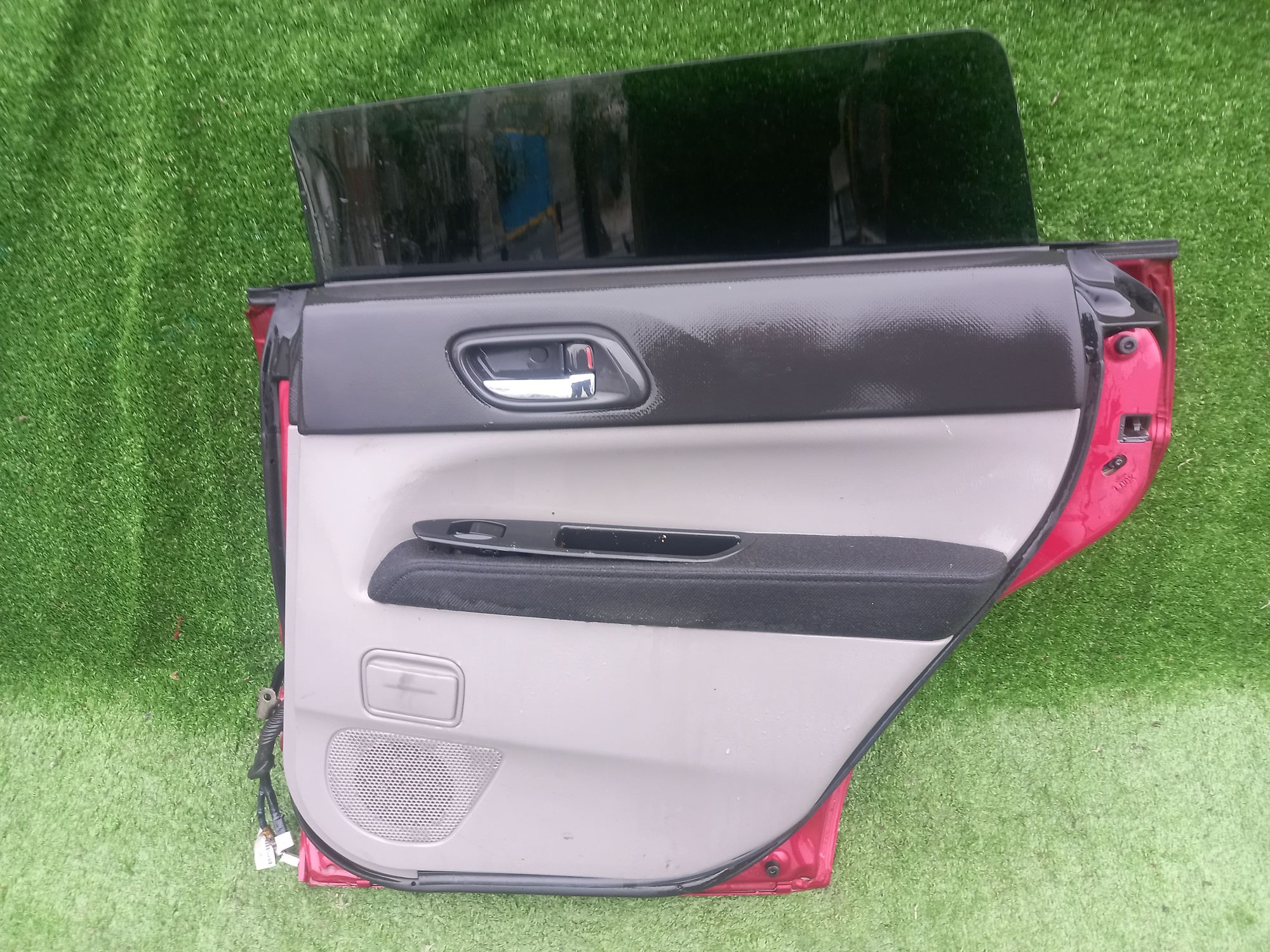 1742 дверь на SUBARU FORESTER SG5, 11500 рублей, Невинномысск