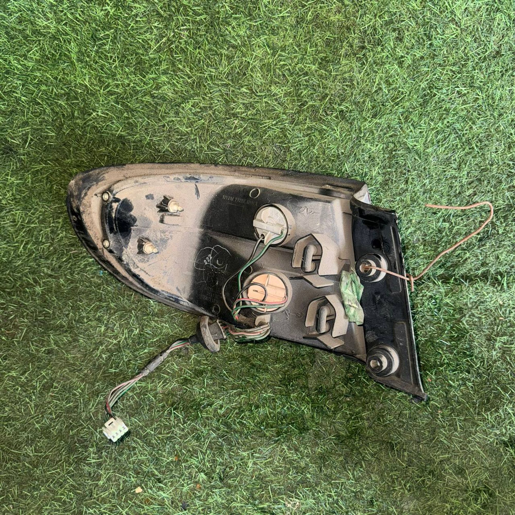 1007 Фонарь задний правый MAZDA MILLENIA TAFP, 4500 рублей, Невинномысск