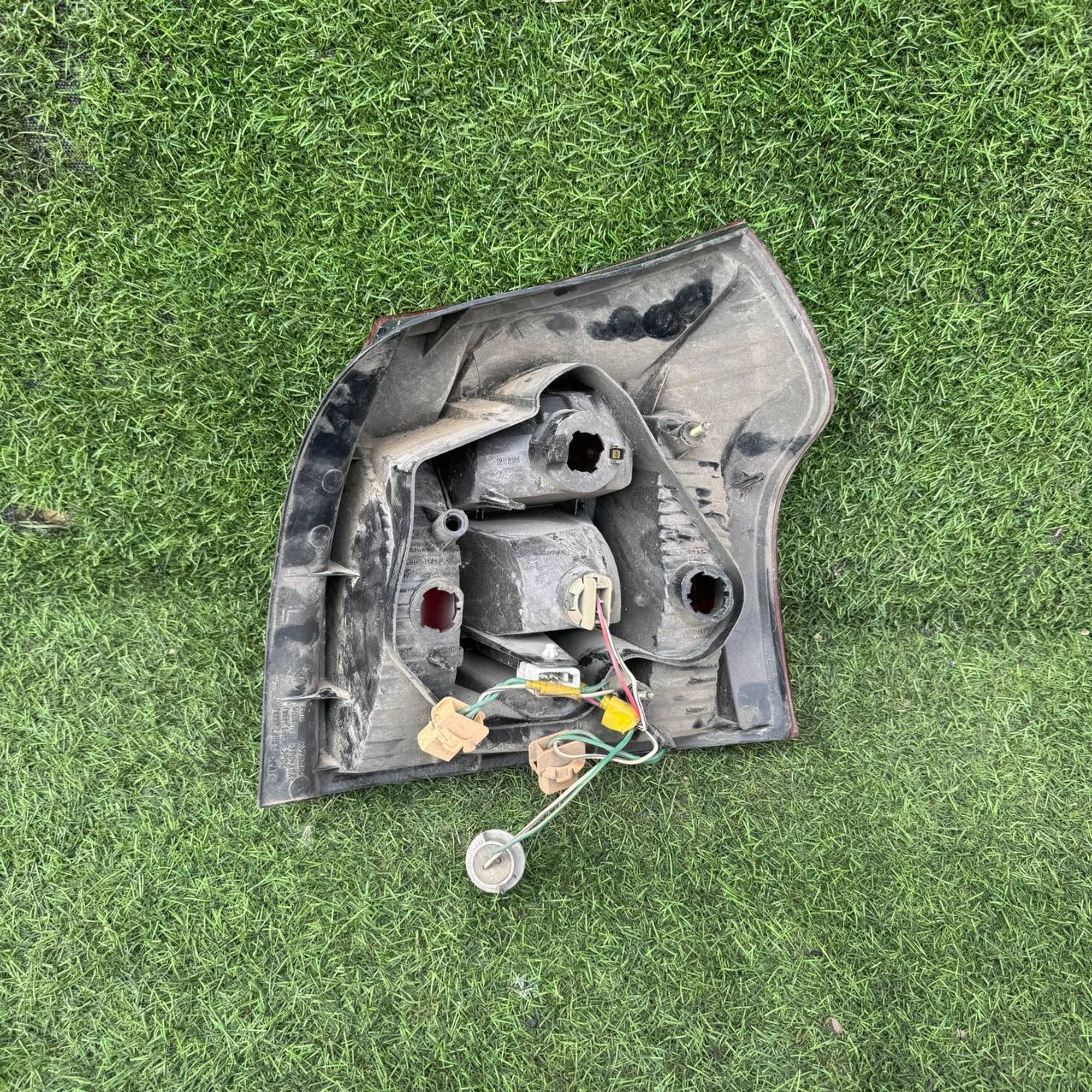 319 Фонарь задний левый TOYOTA ALLEX ZZE123, 4500 рублей, Невинномысск