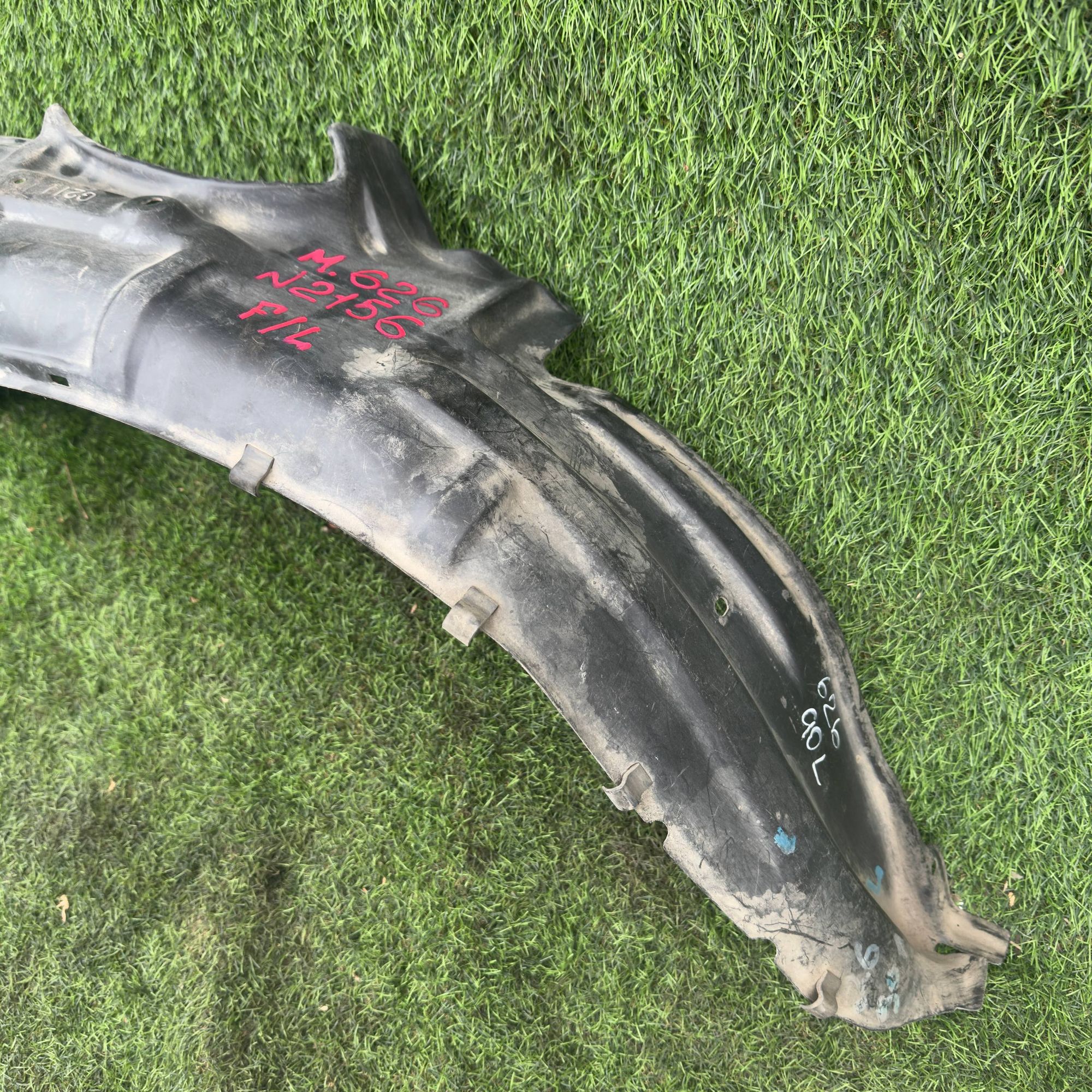 2156 Подкрылок передний левый MAZDA 626 GD, 999 рублей, Невинномысск