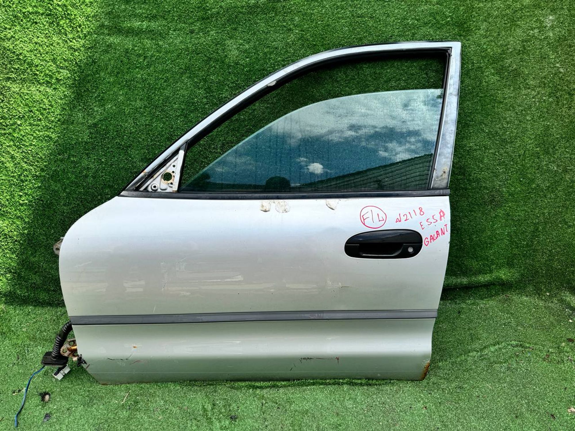 2118 дверь на MITSUBISHI GALANT E55A, 4500 рублей, Невинномысск