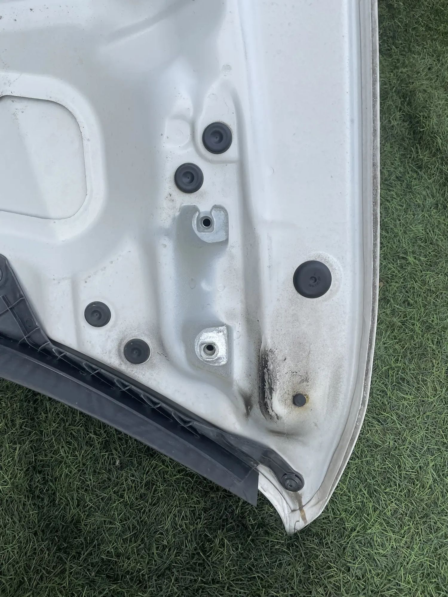 https://ycs.partsauto.market/partsauto-images/thmbs/userImages/772e461030aea93f4dbb6447c0f924d3/part/08cdc4a0-9626-452f-9bb3-d8344388edbc_1778251874787.jpg