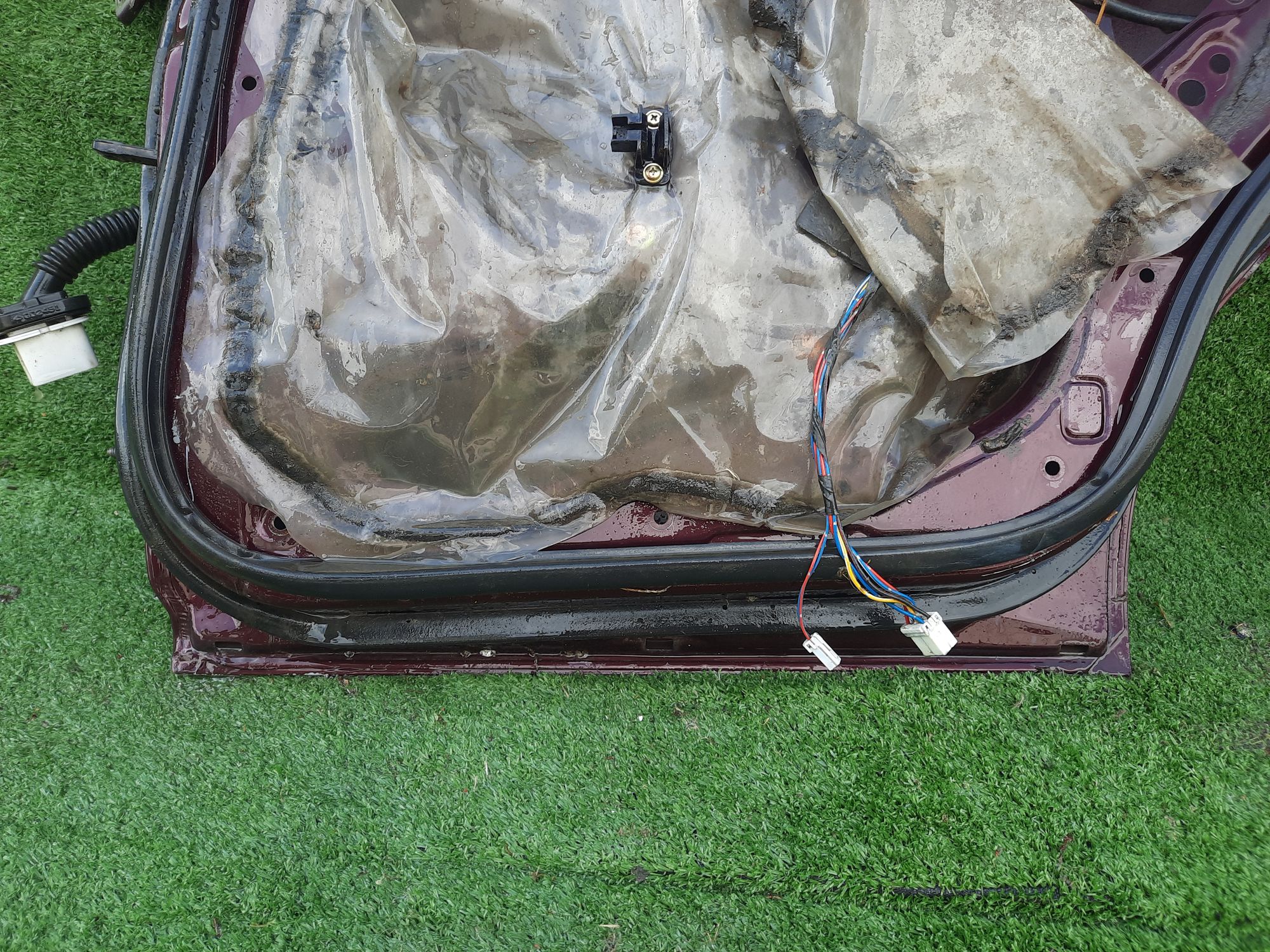 2035 дверь на MAZDA XEDOS 6, 6500 рублей, Невинномысск