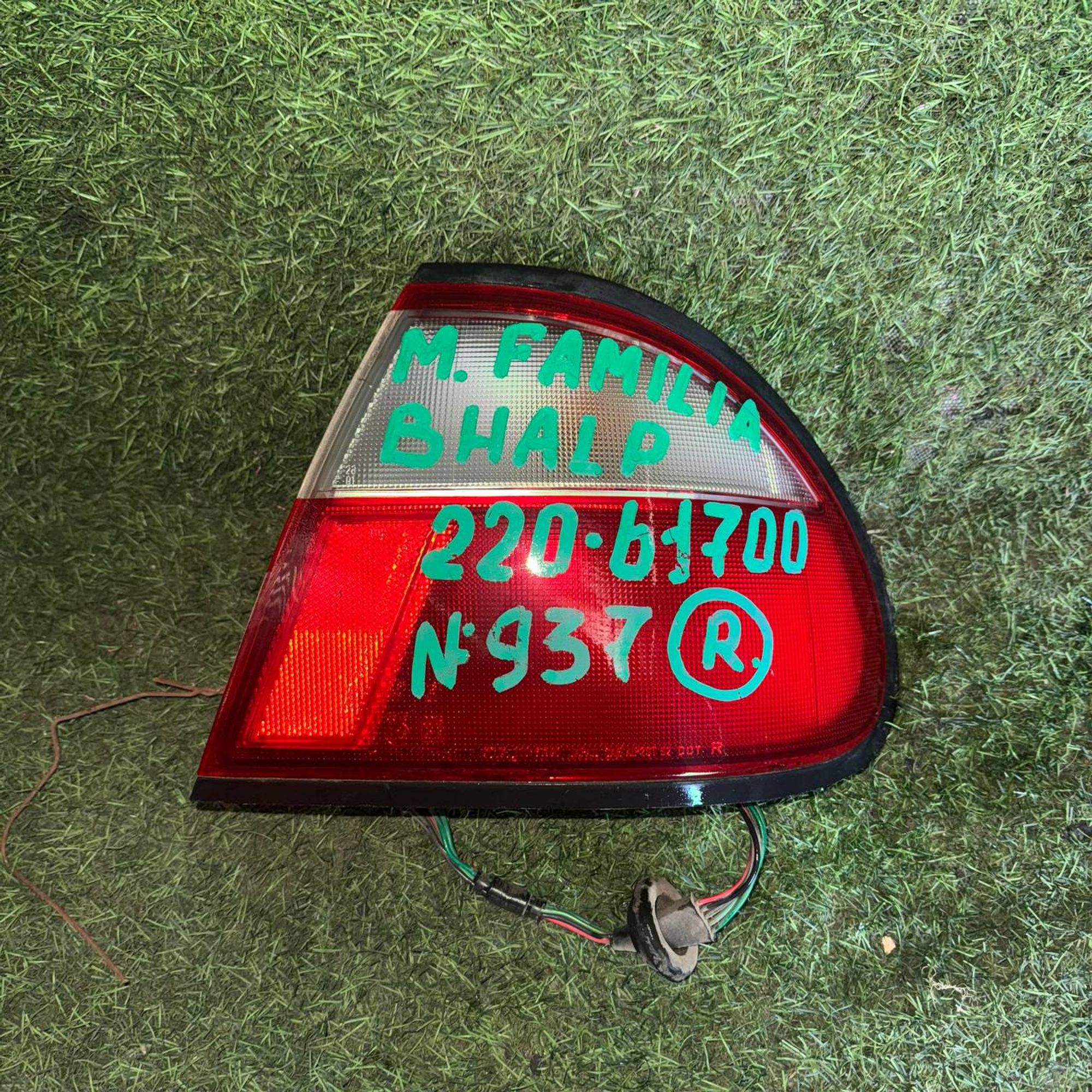 937 Фонарь задний правый MAZDA FAMILIA BHALP, 1 рублей, Невинномысск