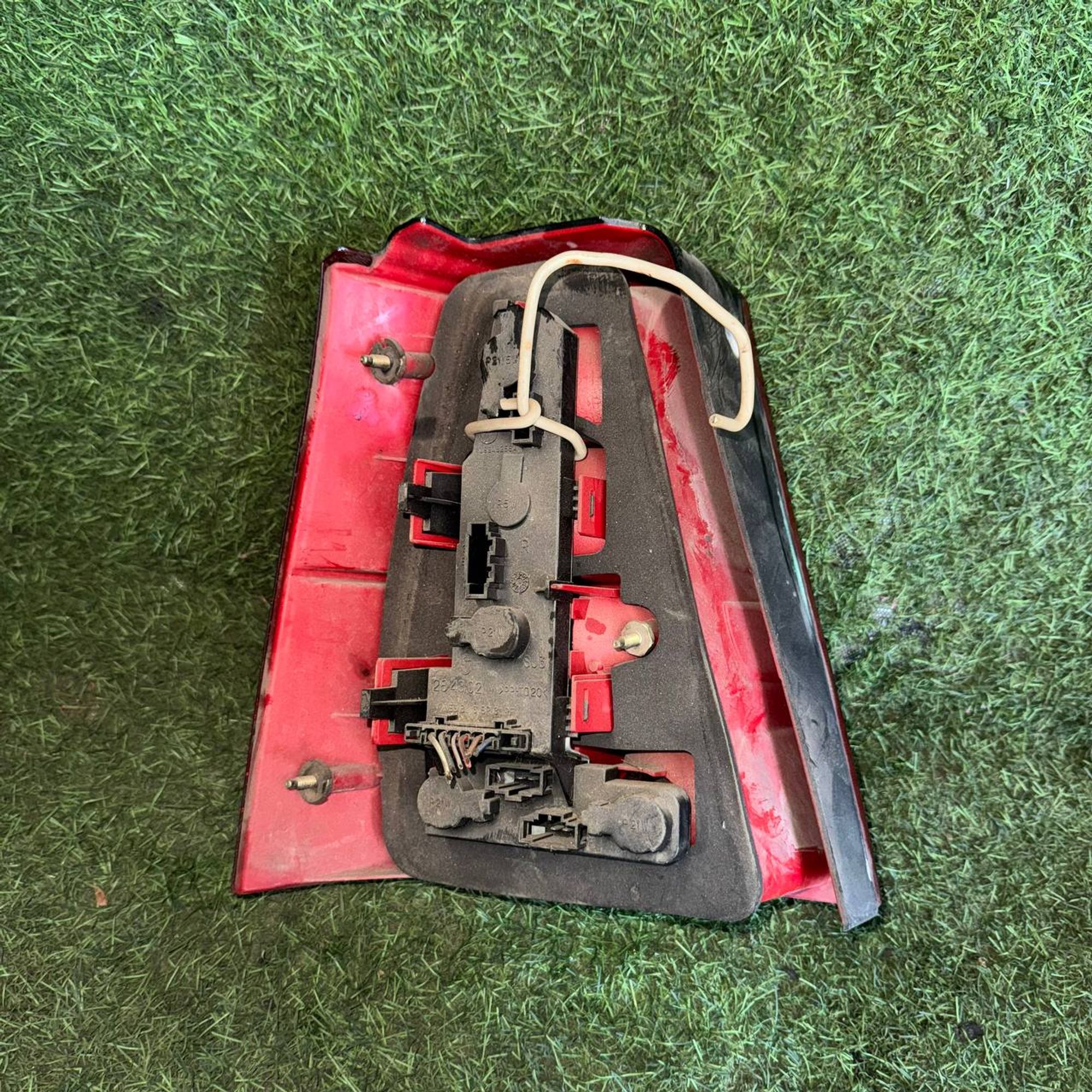 1135 Фонарь задний правый VOLKSWAGEN GOLF, 4900 рублей, Невинномысск