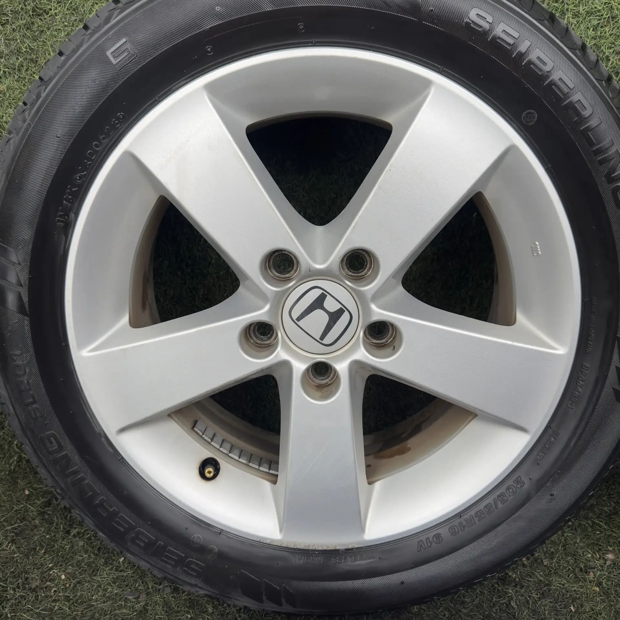 https://ycs.partsauto.market/partsauto-images/thmbs/userImages/772e461030aea93f4dbb6447c0f924d3/part/099200f1-e144-4d16-a706-d929326cdb5d_1777989005755.jpg