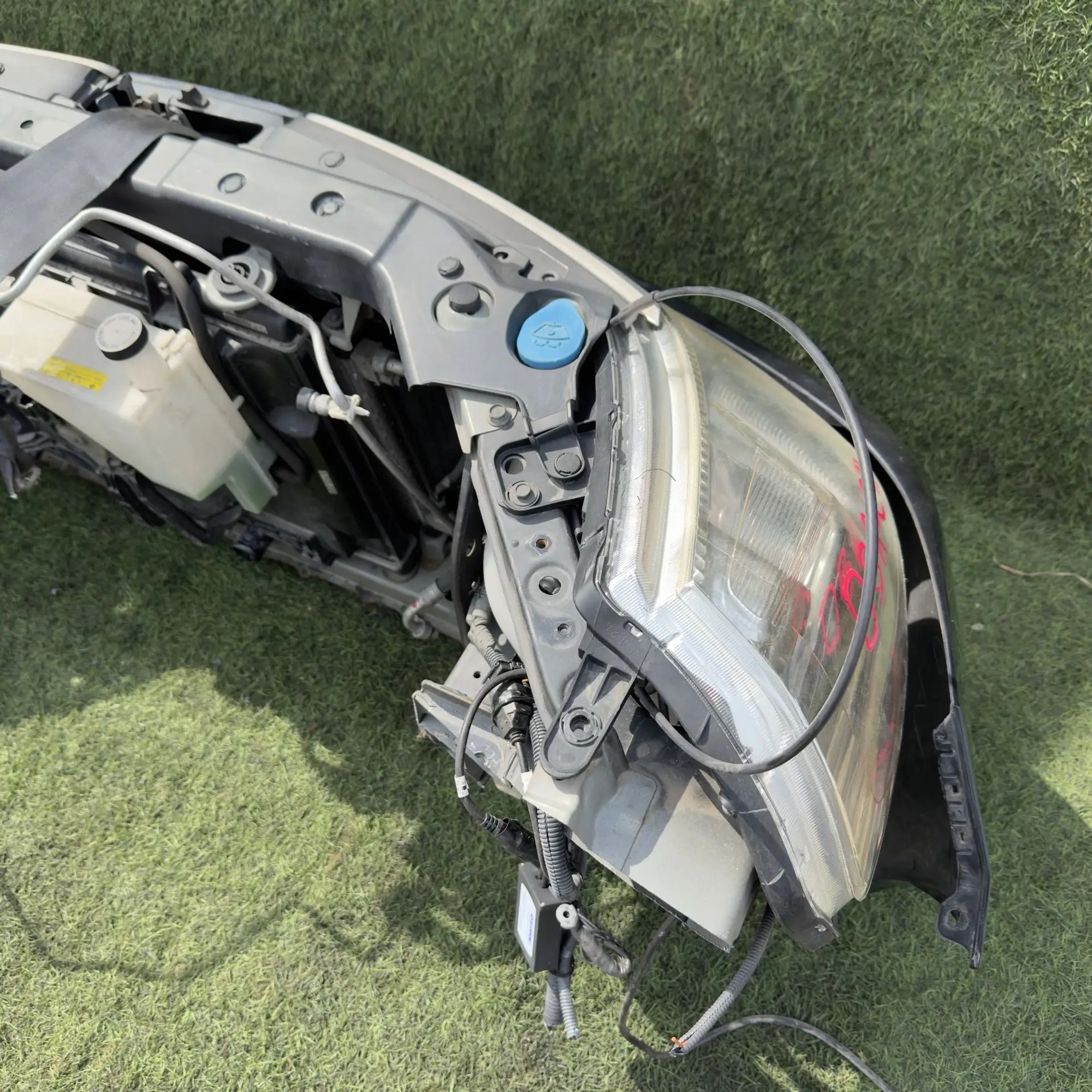 https://ycs.partsauto.market/partsauto-images/thmbs/userImages/772e461030aea93f4dbb6447c0f924d3/part/09deefa2-0132-442e-b7f6-d240423d267a_1778161839865.jpg