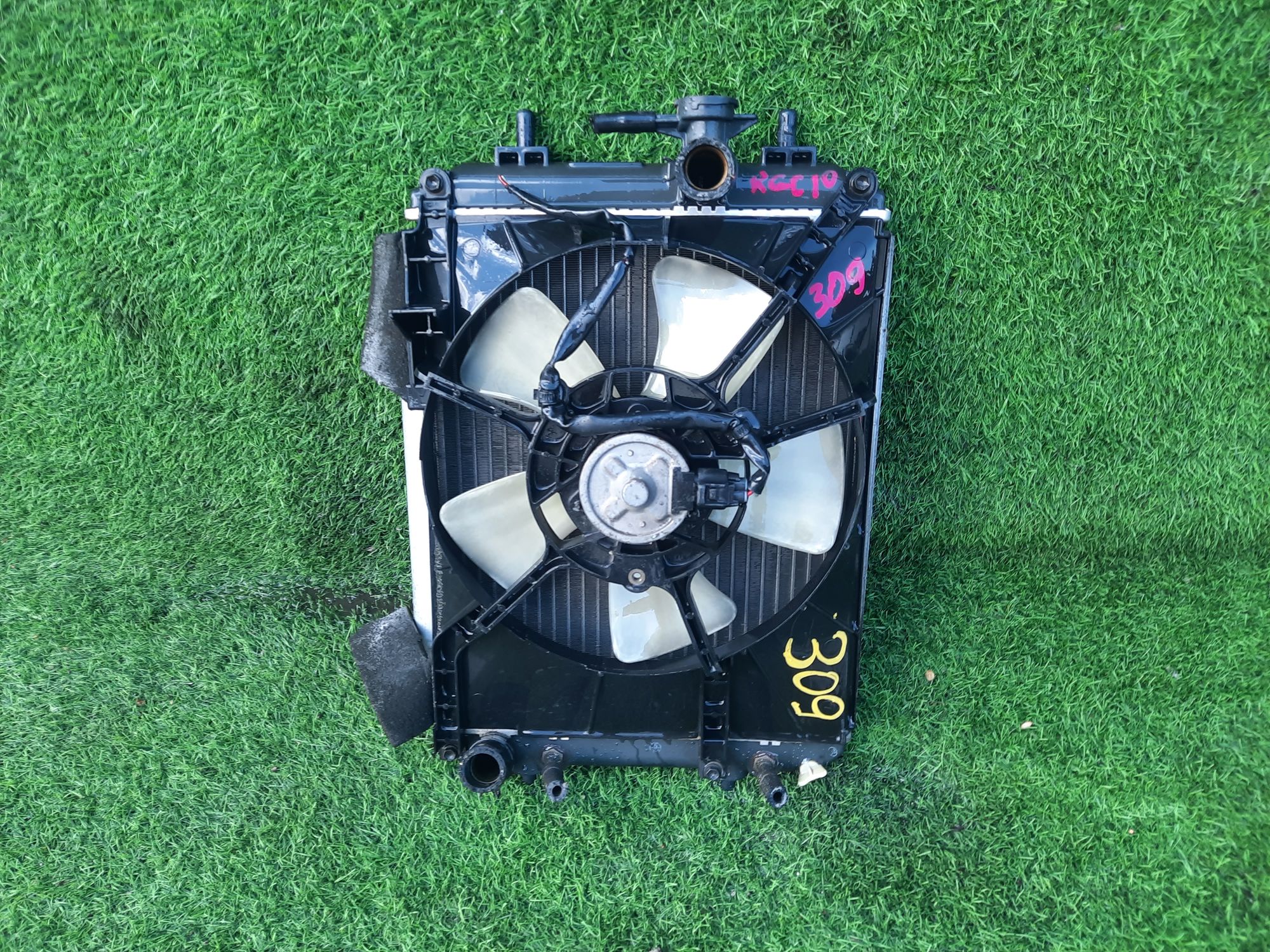 309 Радиатор основной TOYOTA PASSO KGC10, 1 рублей, Невинномысск