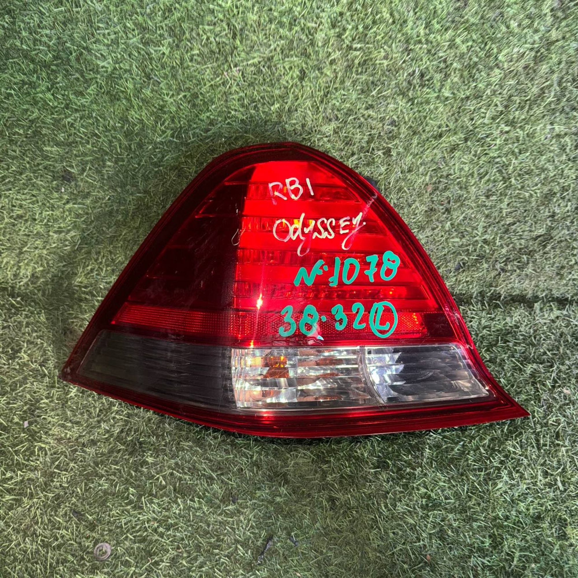 1078 Фонарь задний левый HONDA ODYSSEY RB1, 1 рублей, Невинномысск