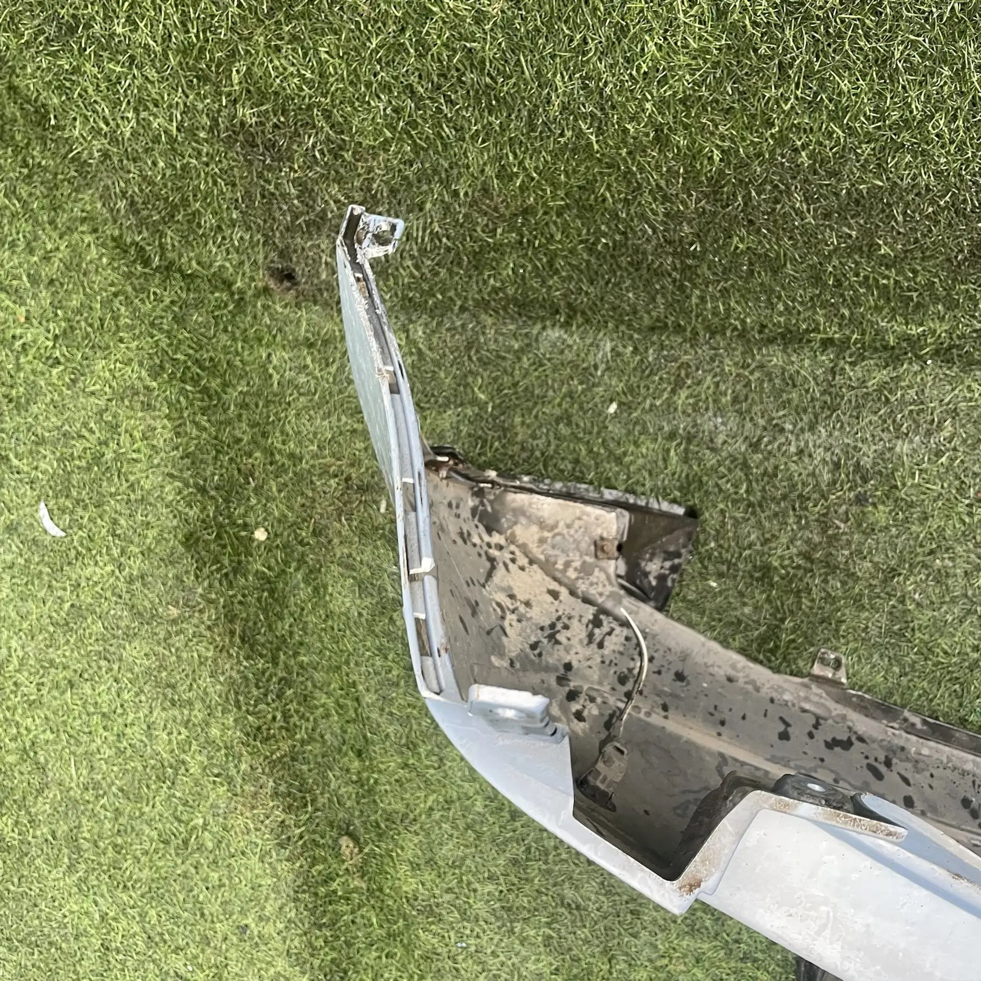 https://ycs.partsauto.market/partsauto-images/thmbs/userImages/772e461030aea93f4dbb6447c0f924d3/part/0a468d66-a298-4587-a905-1b6e3c2cf05c_1778850186879.jpg
