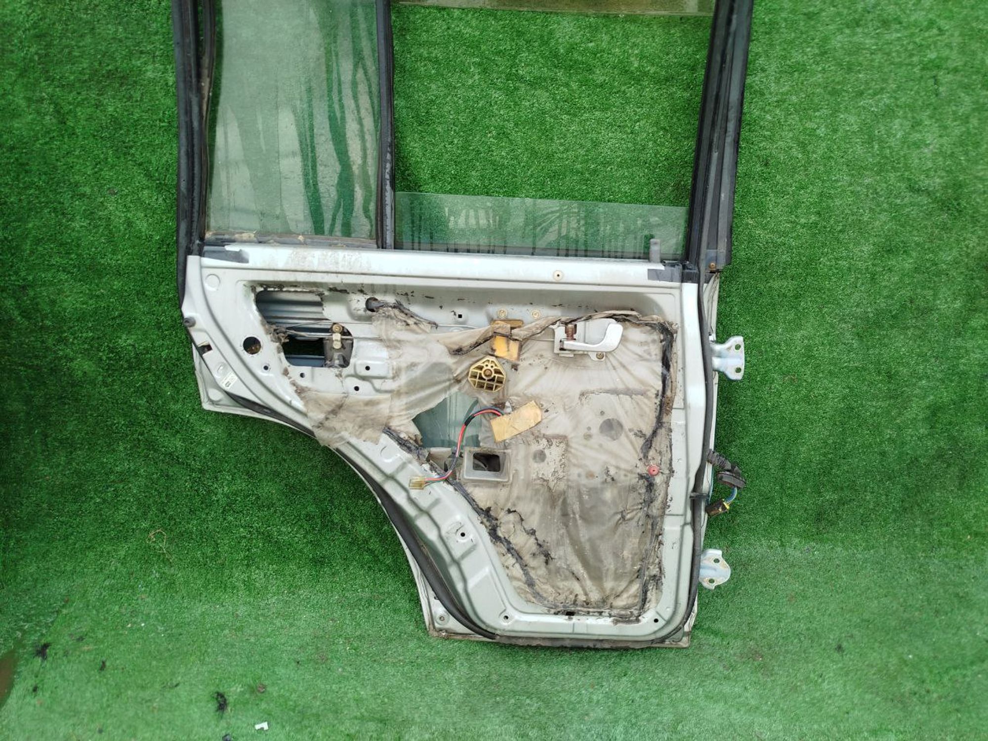 906 дверь на MITSUBISHI PAJERO V46W, 15000 рублей, Невинномысск