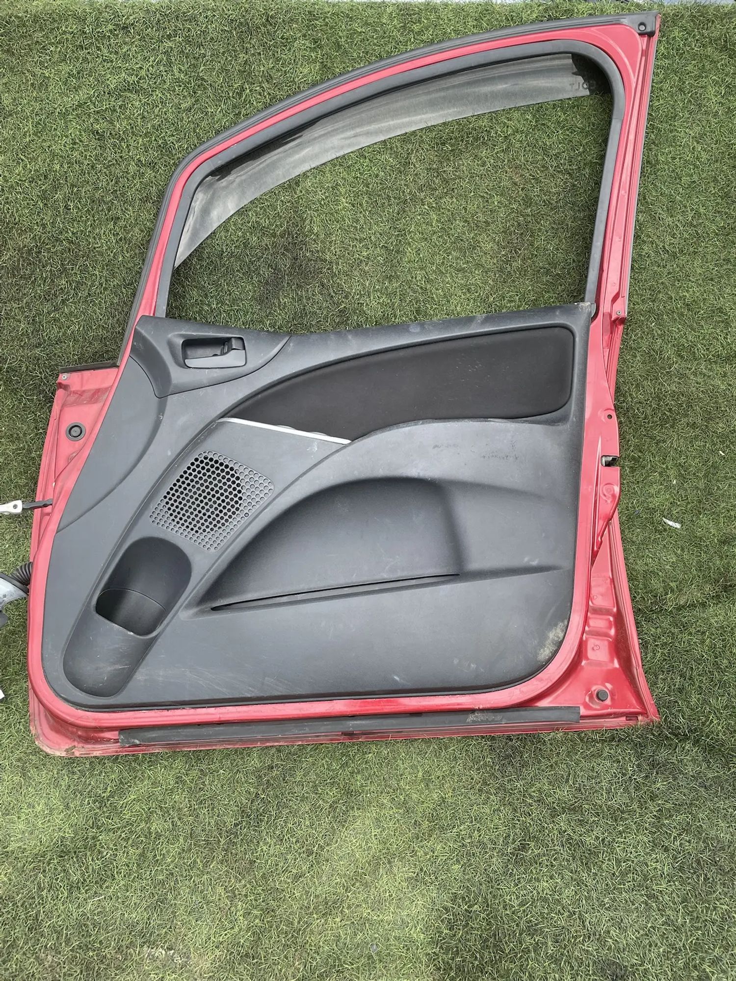 4287 Дверь передняя правая Mitsubishi Colt Z23W 4A91 2010, 12500 рублей, Невинномысск