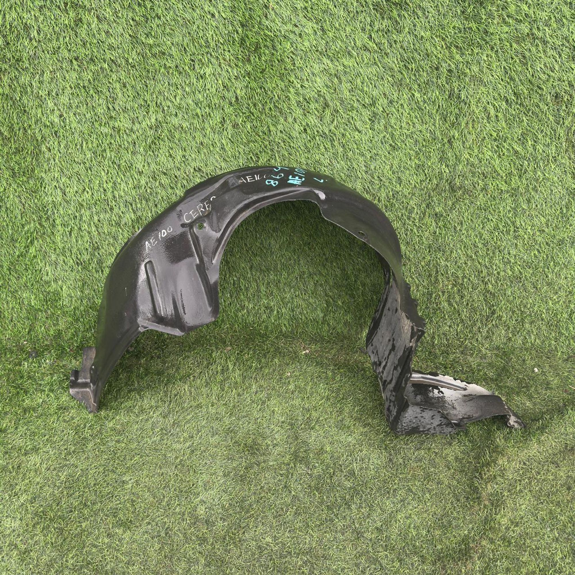 864 Подкрылок передний левый TOYOTA SPRINTER MARINO AE111, 2500 рублей, Невинномысск