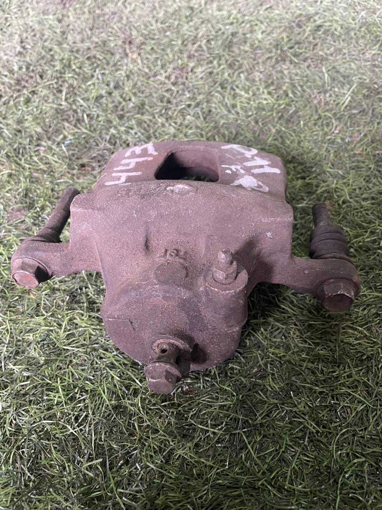 443 Суппорт тормозной передний правый NISSAN PRIMERA P11, 3000 рублей, Невинномысск