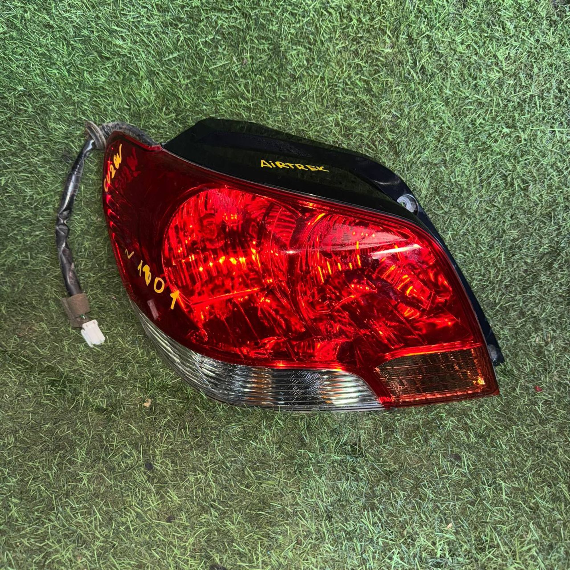 1101 Фонарь задний левый Mitsubishi Airtrek CU2W, 7000 рублей, Невинномысск