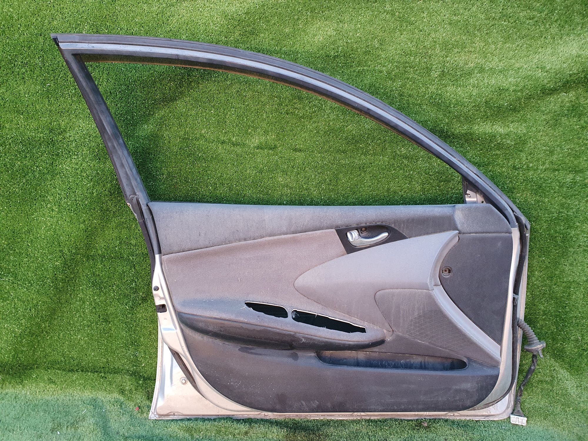 1687 дверь на NISSAN PRIMERA P12, 9500 рублей, Невинномысск