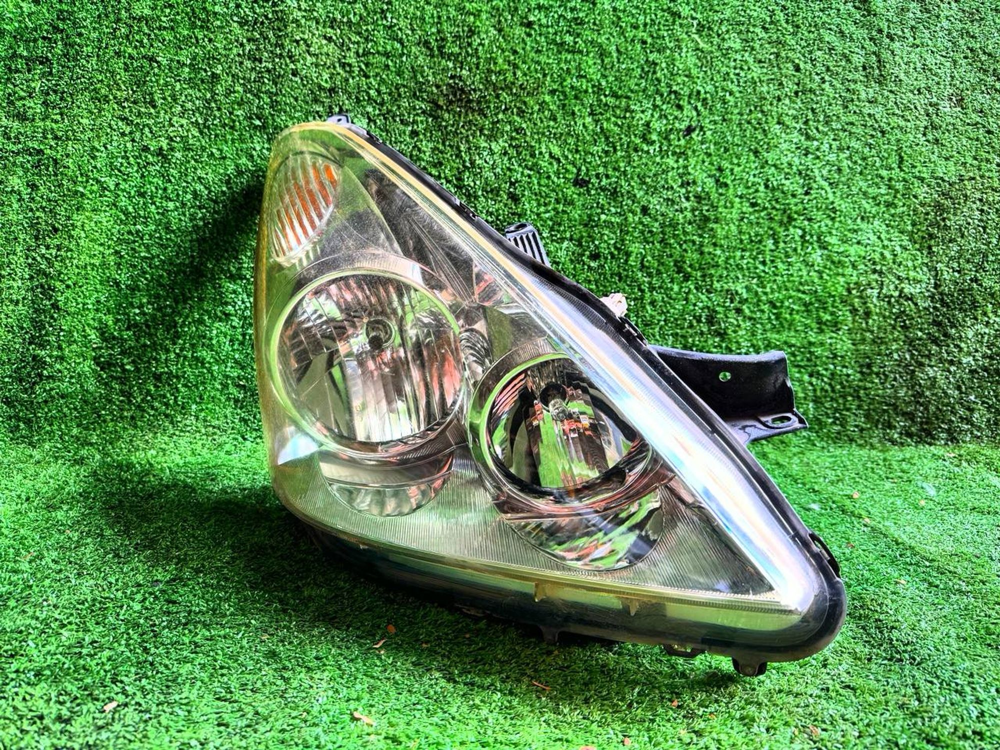 905 фара праваяTOYOTA WISH ZNE10, 4500 рублей, Невинномысск