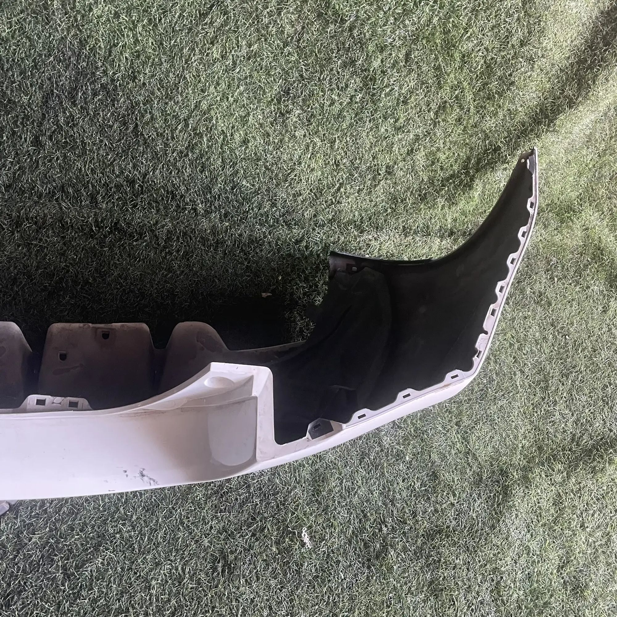https://ycs.partsauto.market/partsauto-images/thmbs/userImages/772e461030aea93f4dbb6447c0f924d3/part/0c891861-248b-4fe2-bcf3-fb4957767ab7_1776773678011.jpg