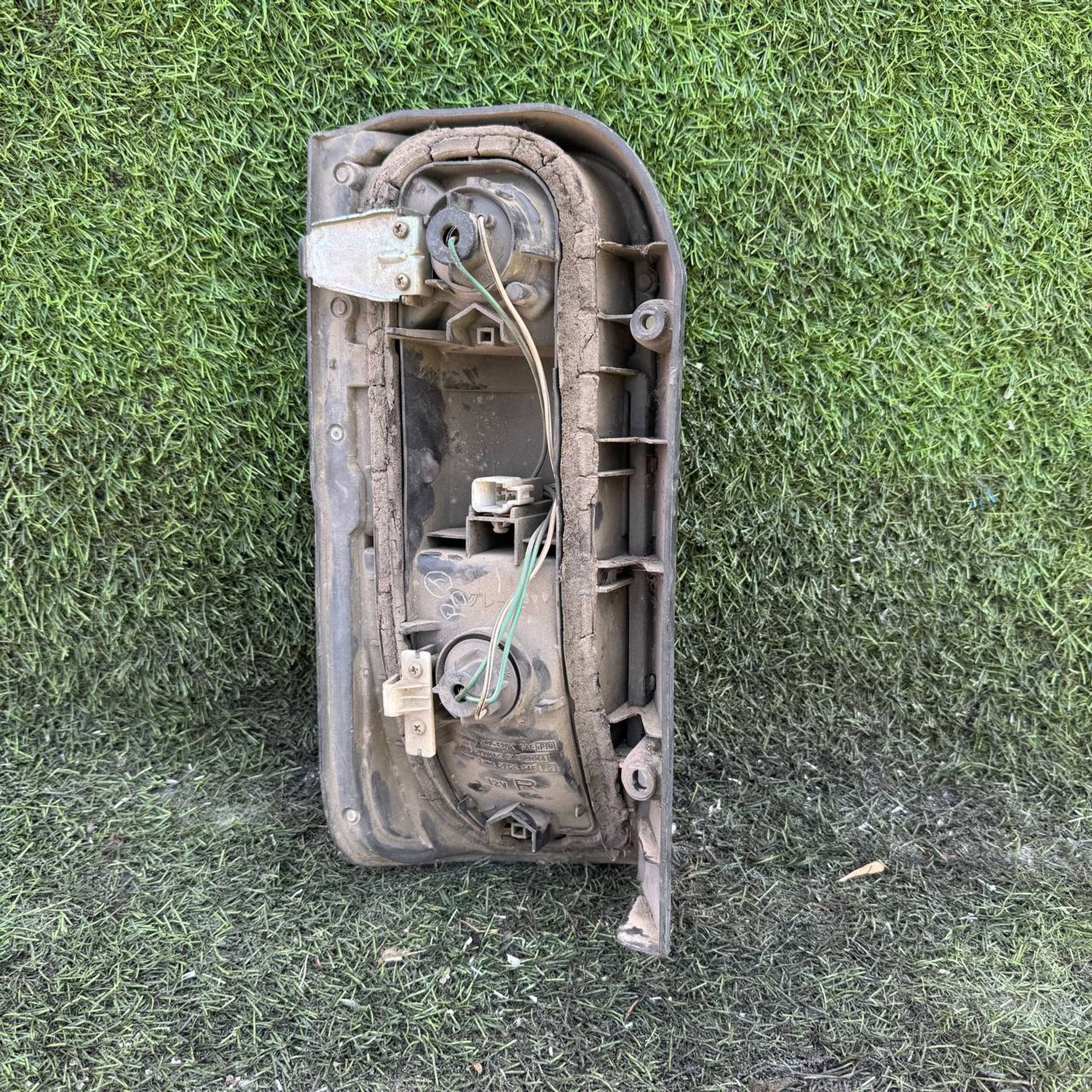 1720 Фонарь задний правый Toyota HiAce KZH138, 3500 рублей, Невинномысск